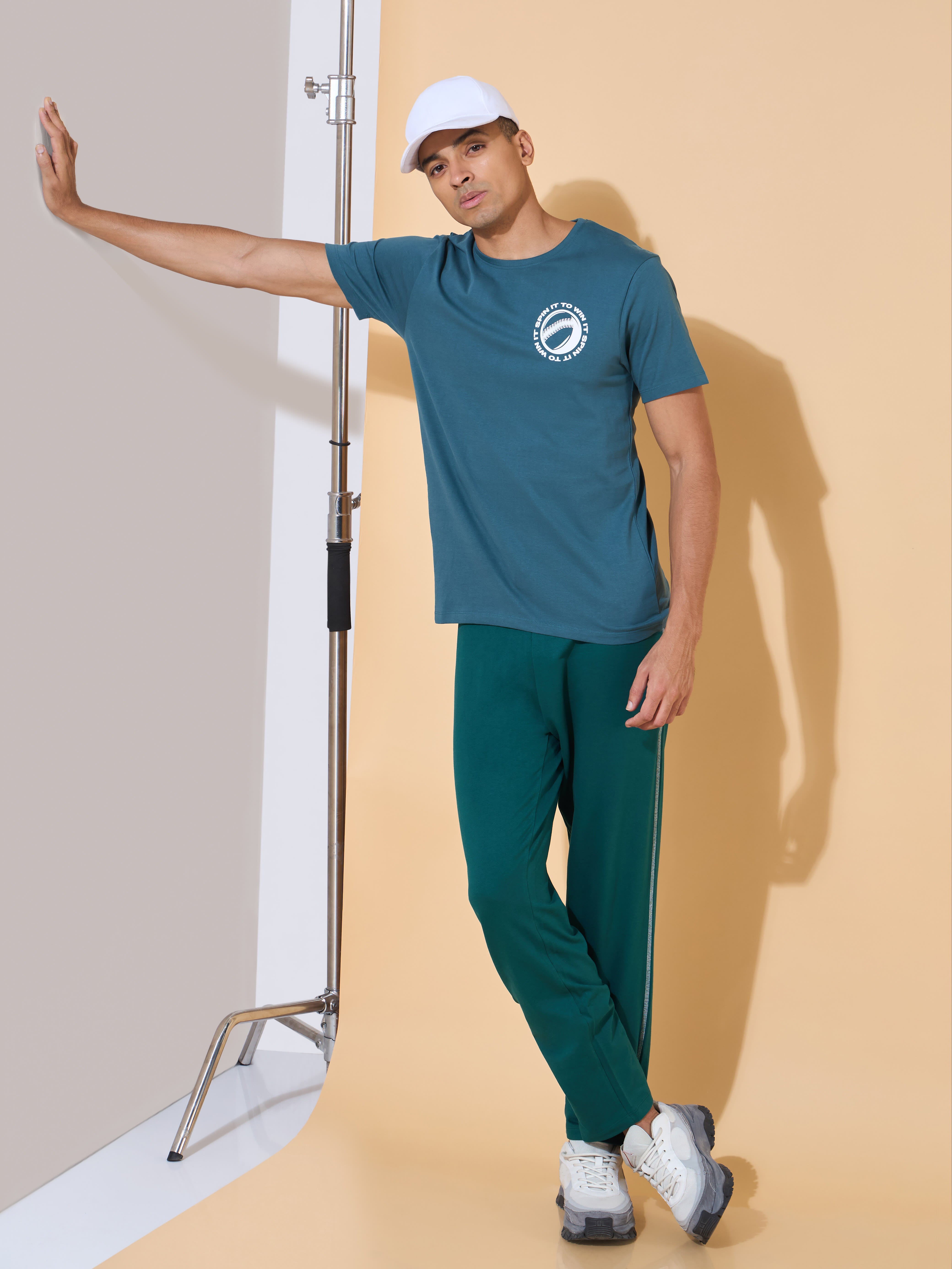 Spinner Graphic Print T-shirt