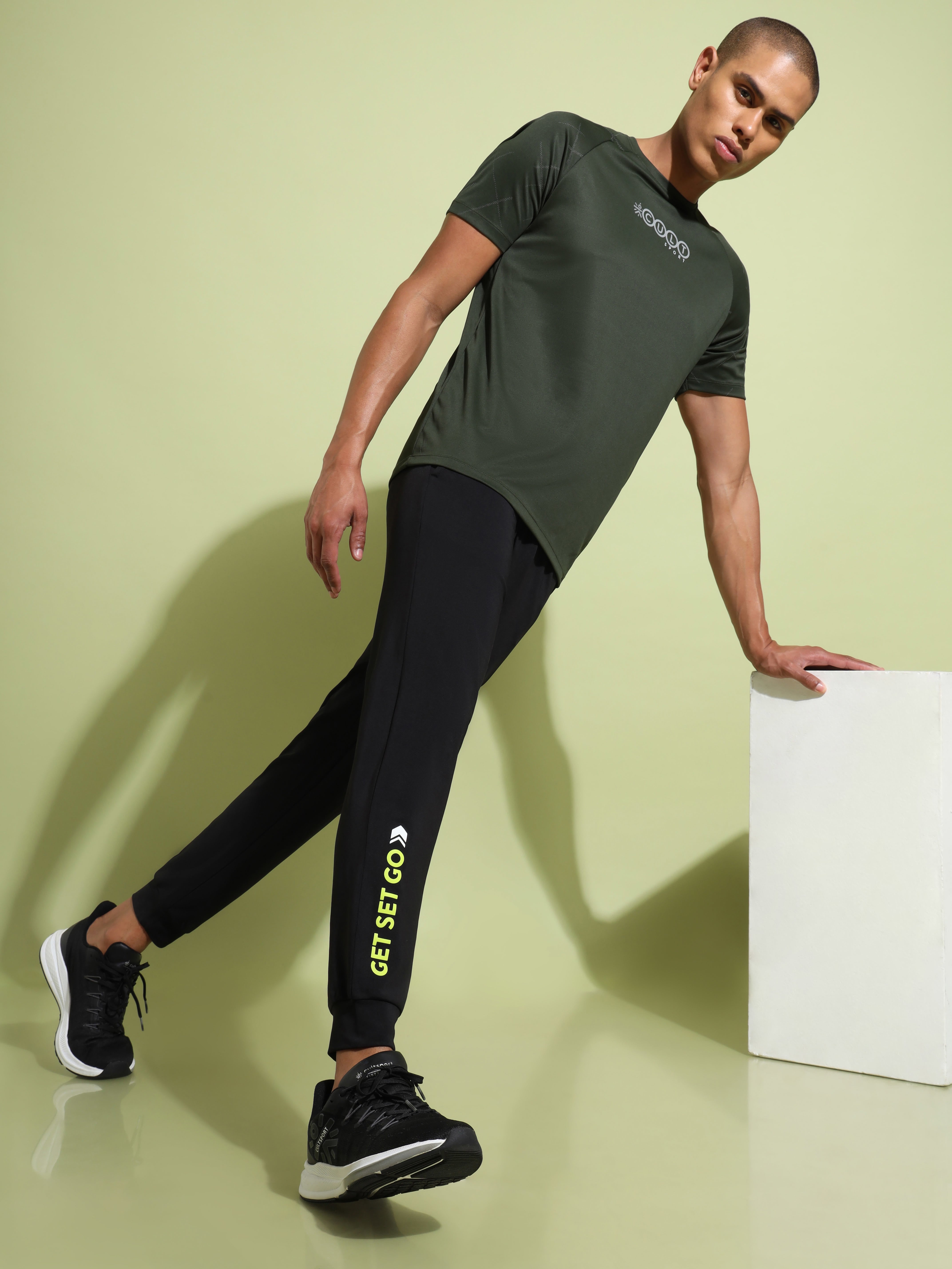Workout Joggers with Graphic Print