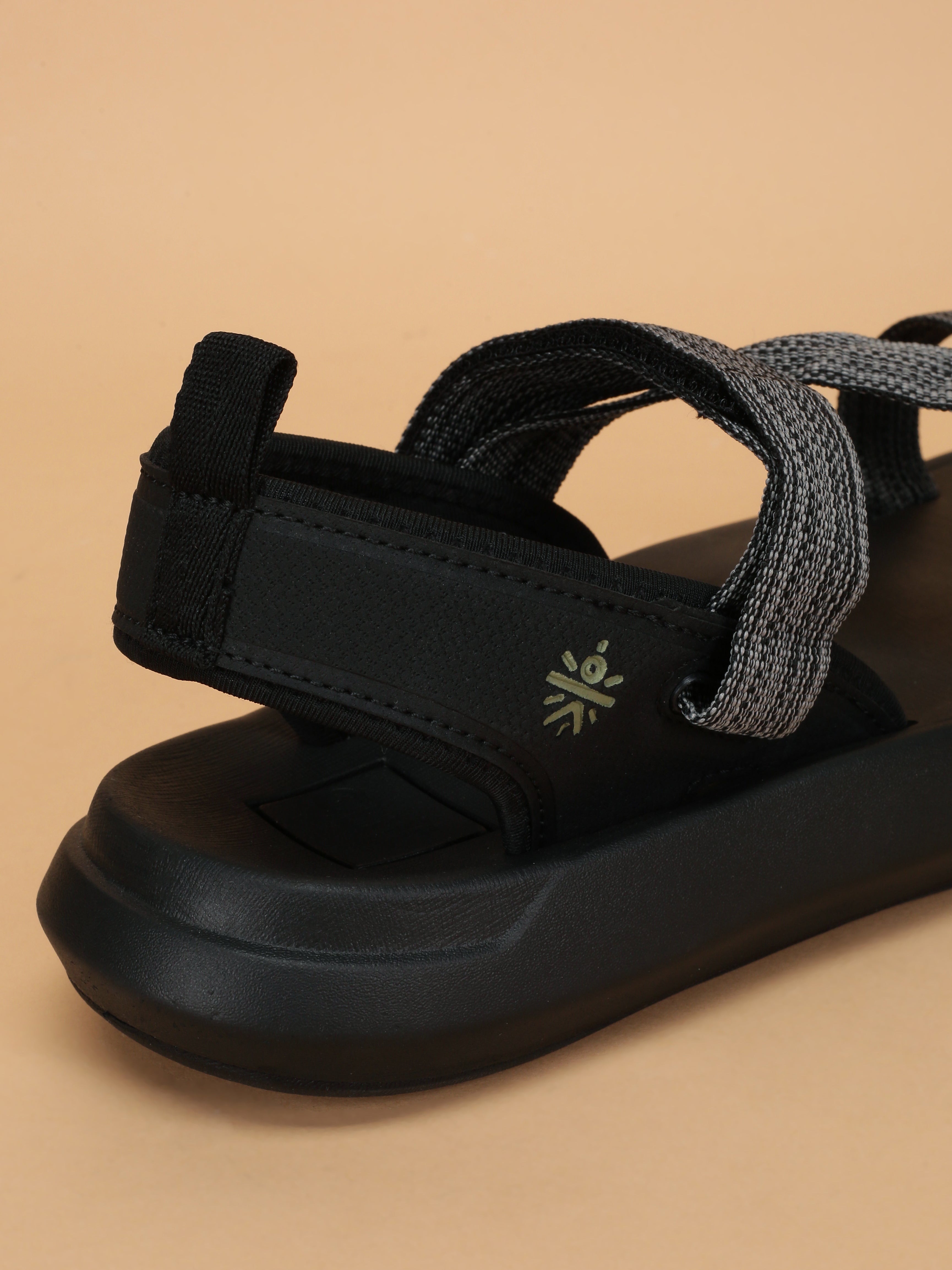 Cult Men's Krios Sandals - Black