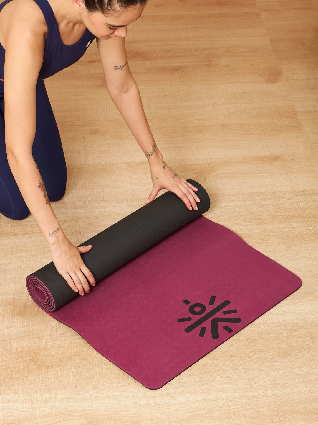 CULT TPE Yoga Mat 6mm with Carry Bag & Strap | Anti-Slip, Sweat Resistant, Lightweight & Durable Exercise Mat for Yoga, Pilates, Meditation & Home Workout   Purple Wine/Black