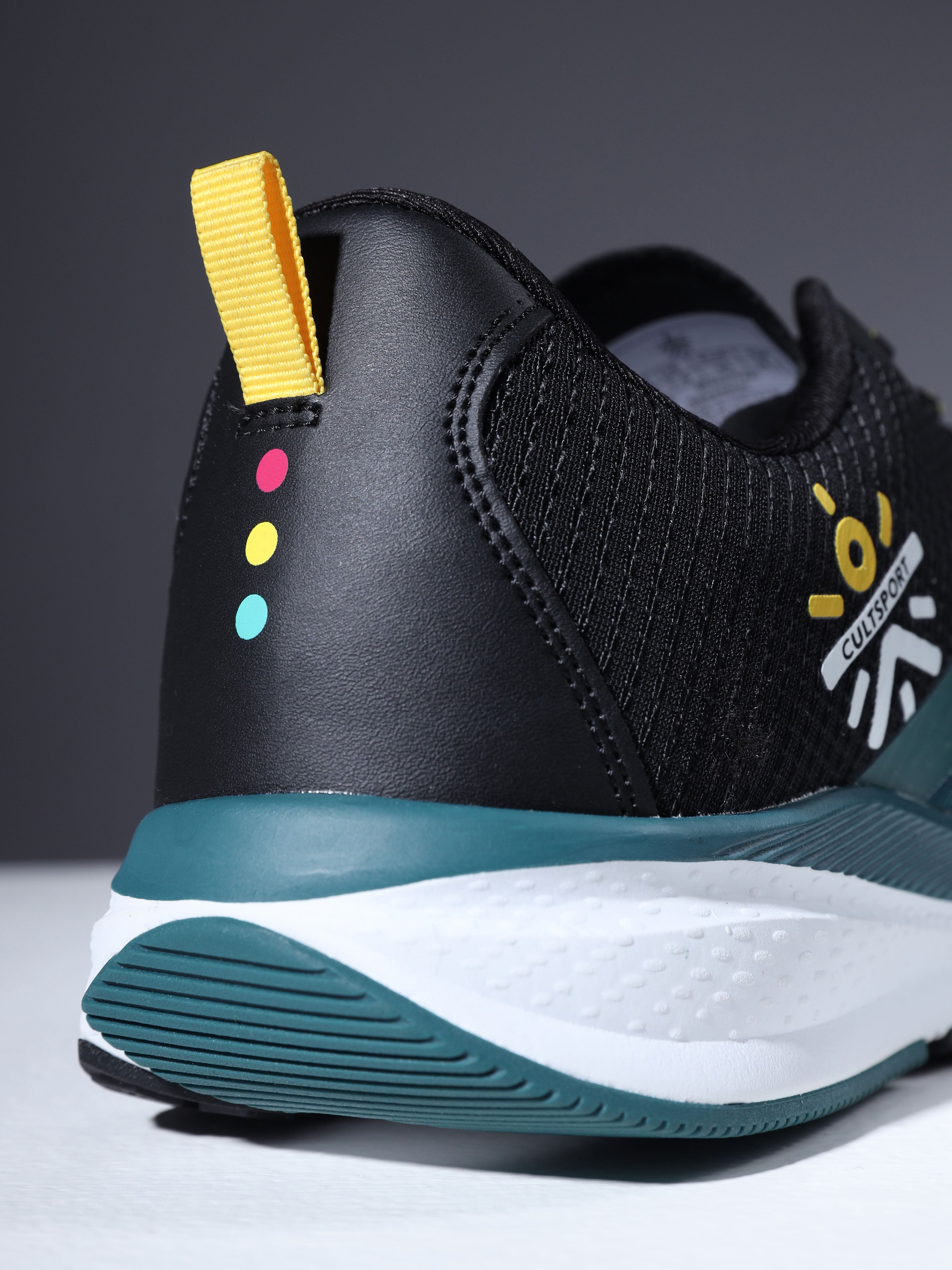 cult Speedster Women Running Shoes - Black/ Dark Teal