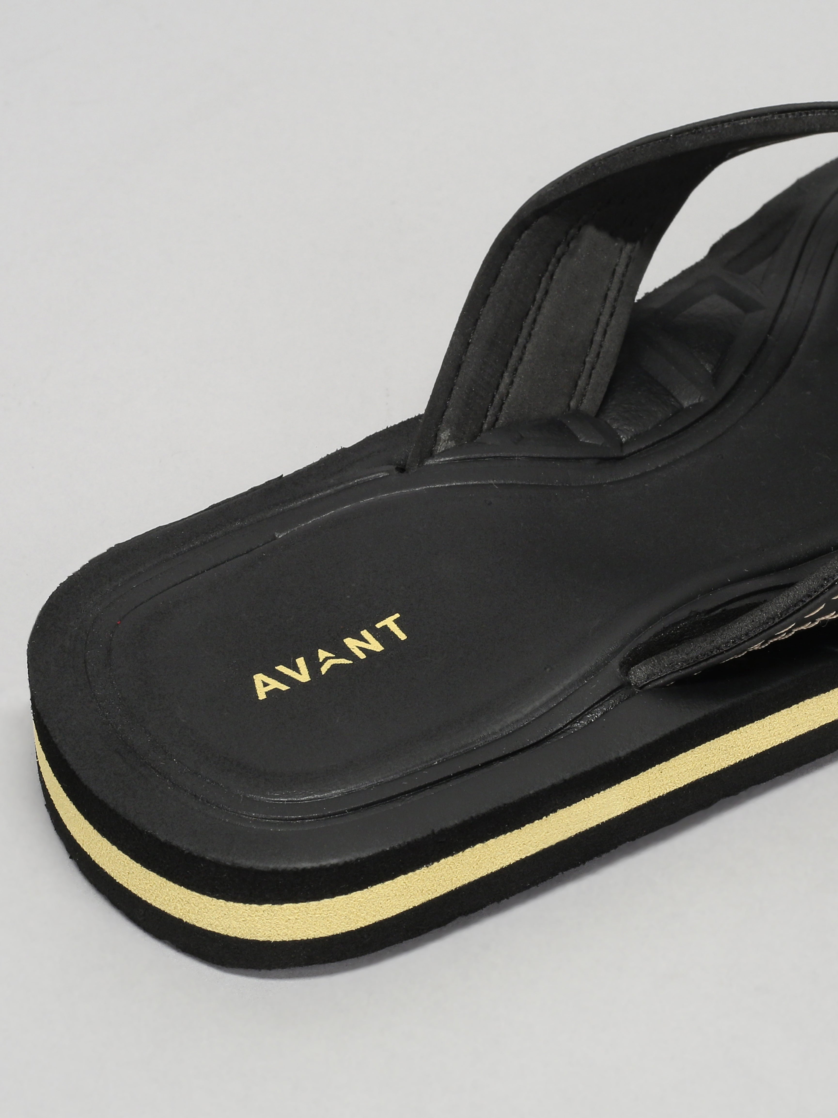 Avant Men's Flint Flip Flops - Black