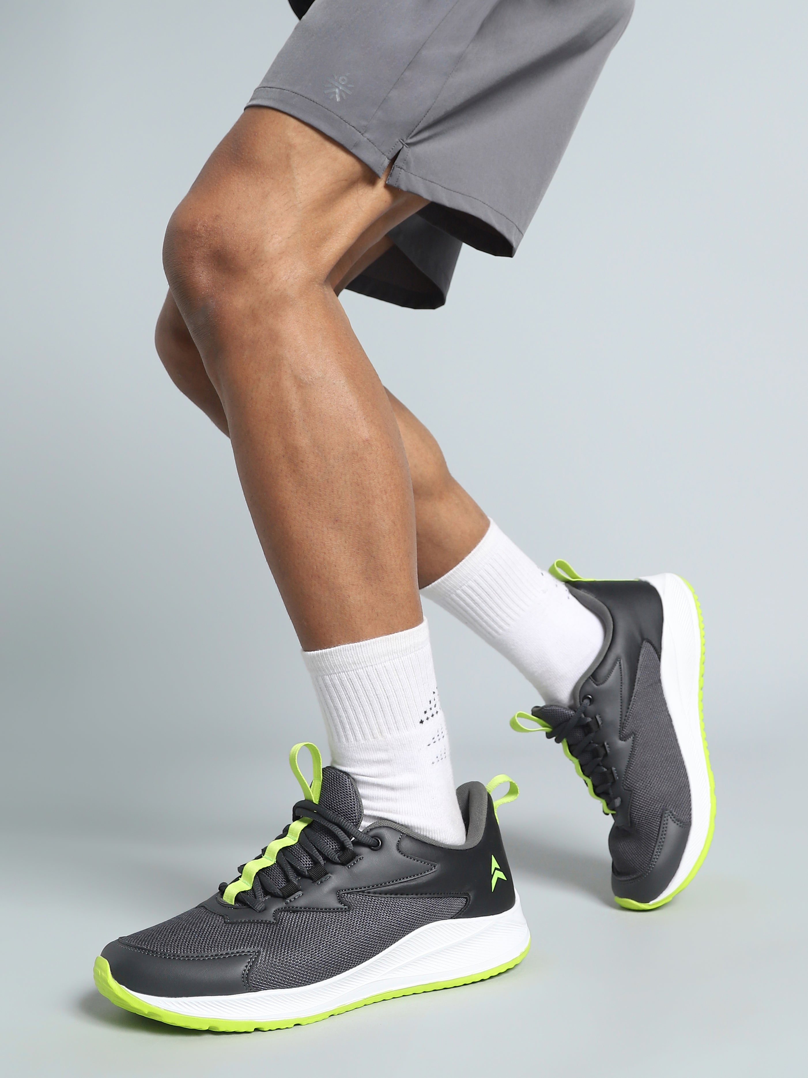 Avant Men's Axion Walking Shoes - Black/Grey