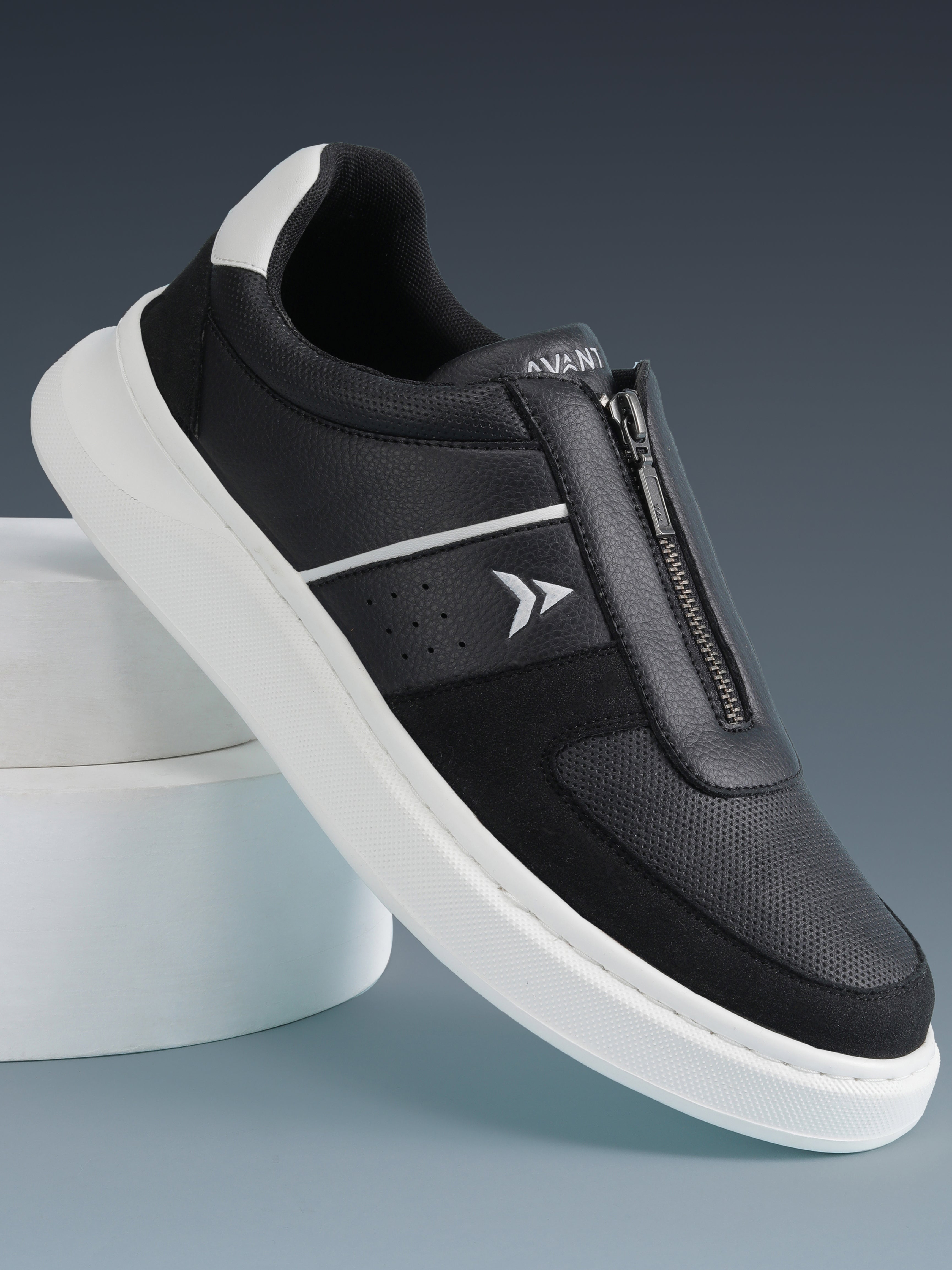 Avant Men's ZipWalk Casual Shoes - Black