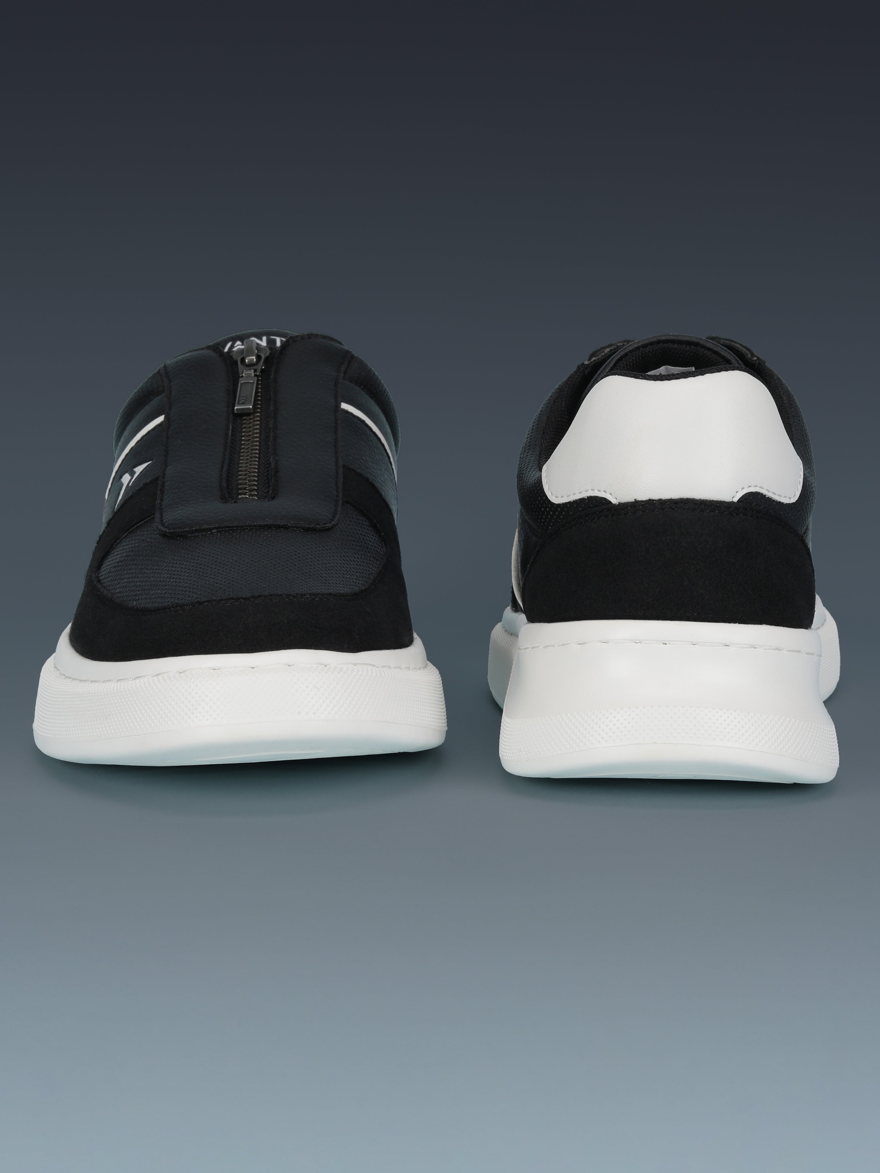 Avant Men's ZipWalk Casual Shoes - Black