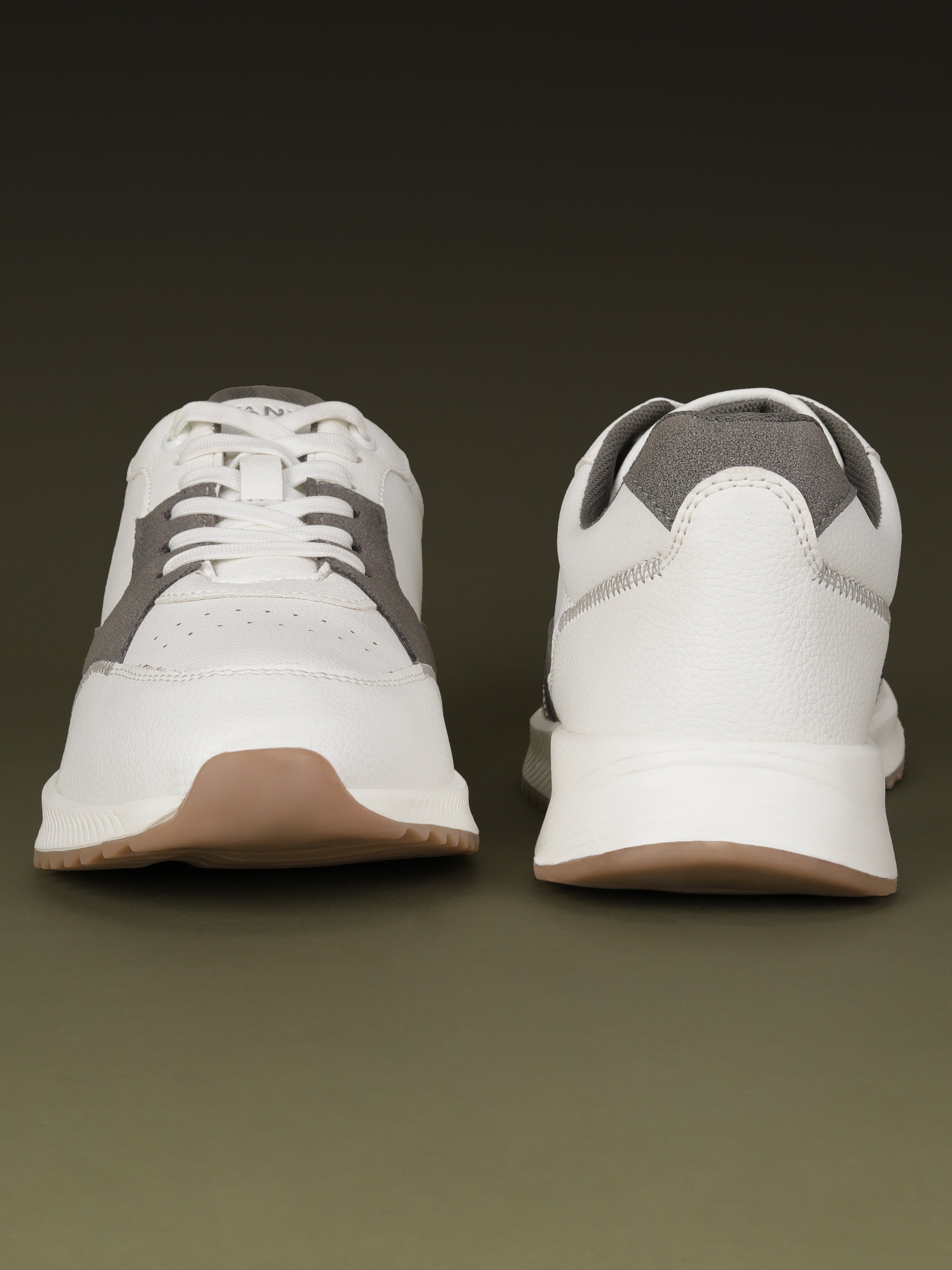 Avant Men's MotionCore Running Shoes - White/Grey