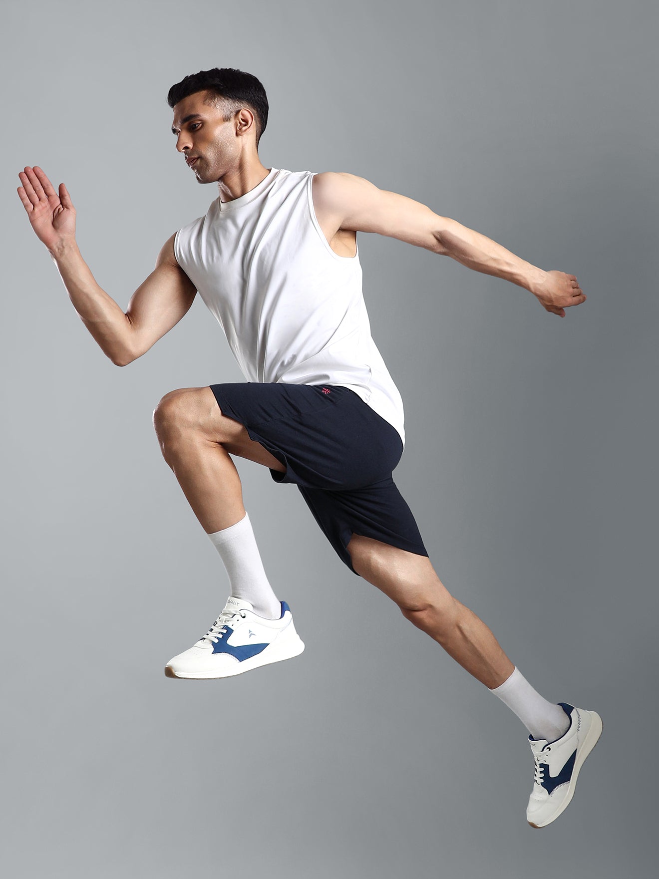 Avant Men's MotionCore Running Shoes - White/Royal Blue