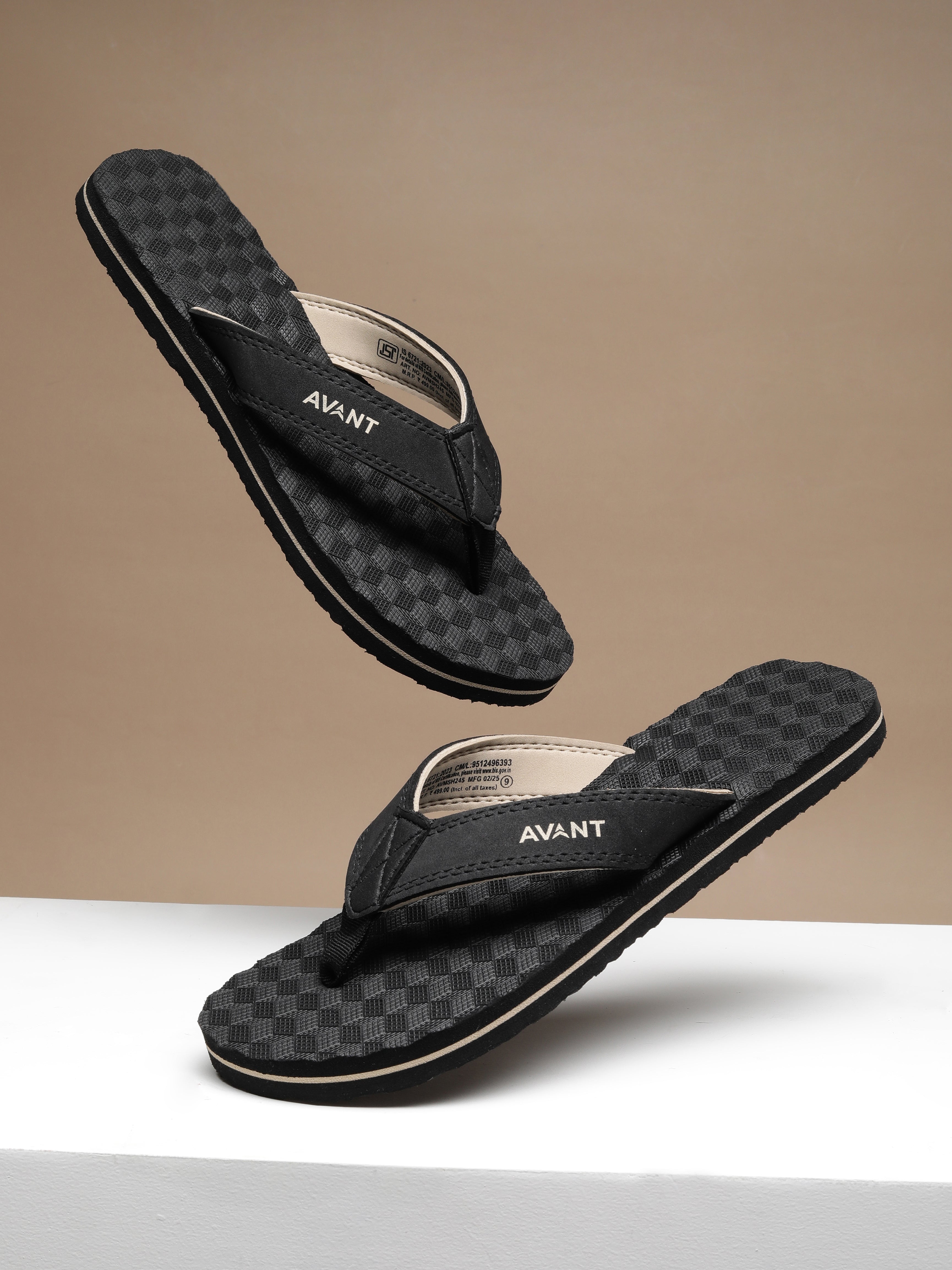 Avant Men's Cube Flip Flops - Black