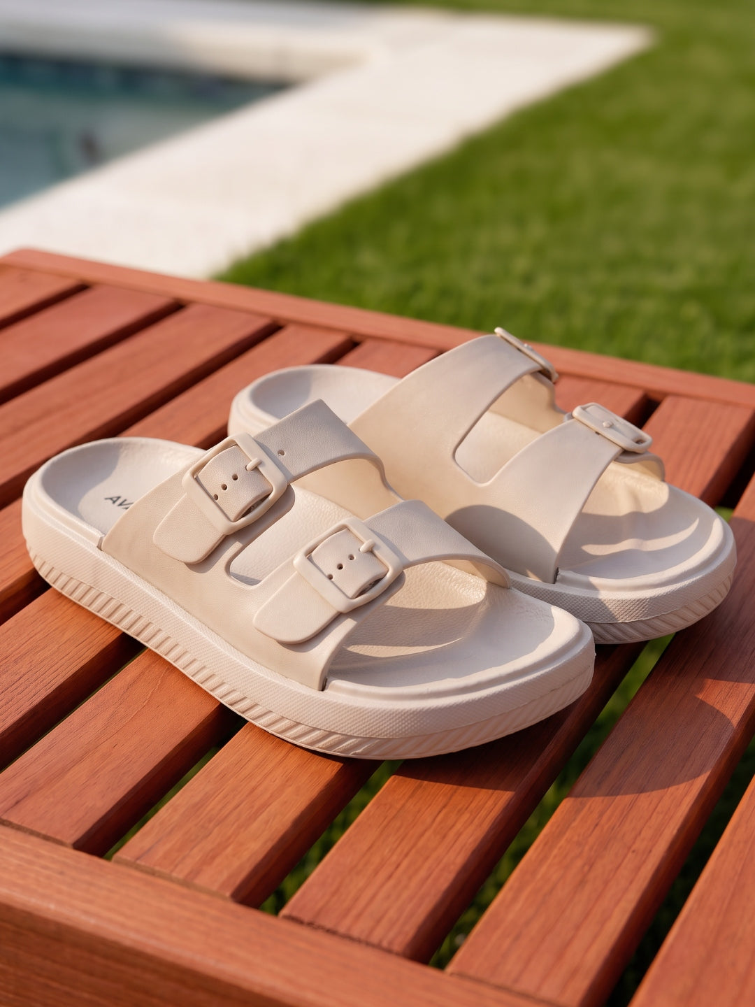 Avant Men’s Brisk Sliders - Cream
