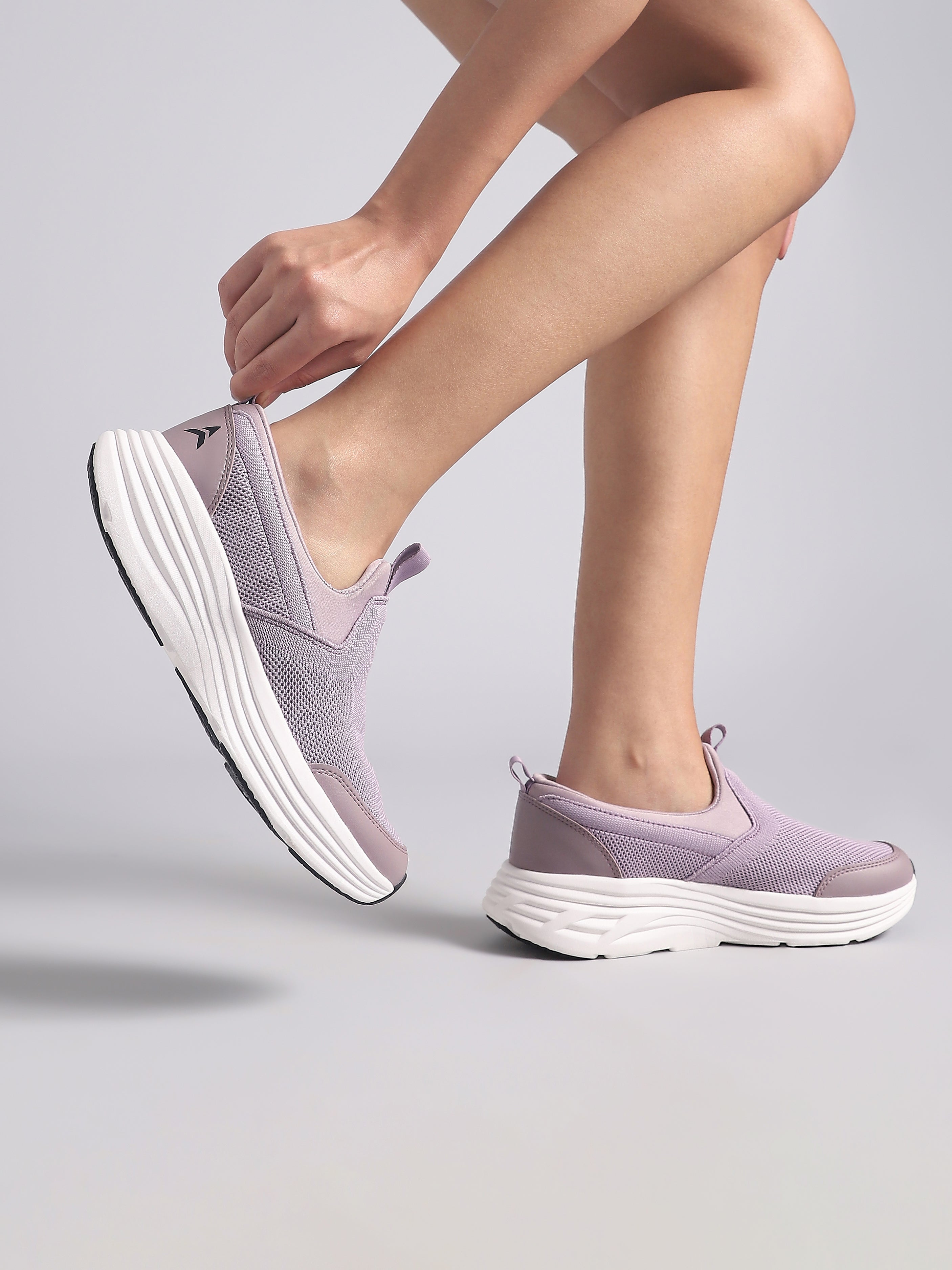 Avant Women's Runova Walking Shoes - Lavender