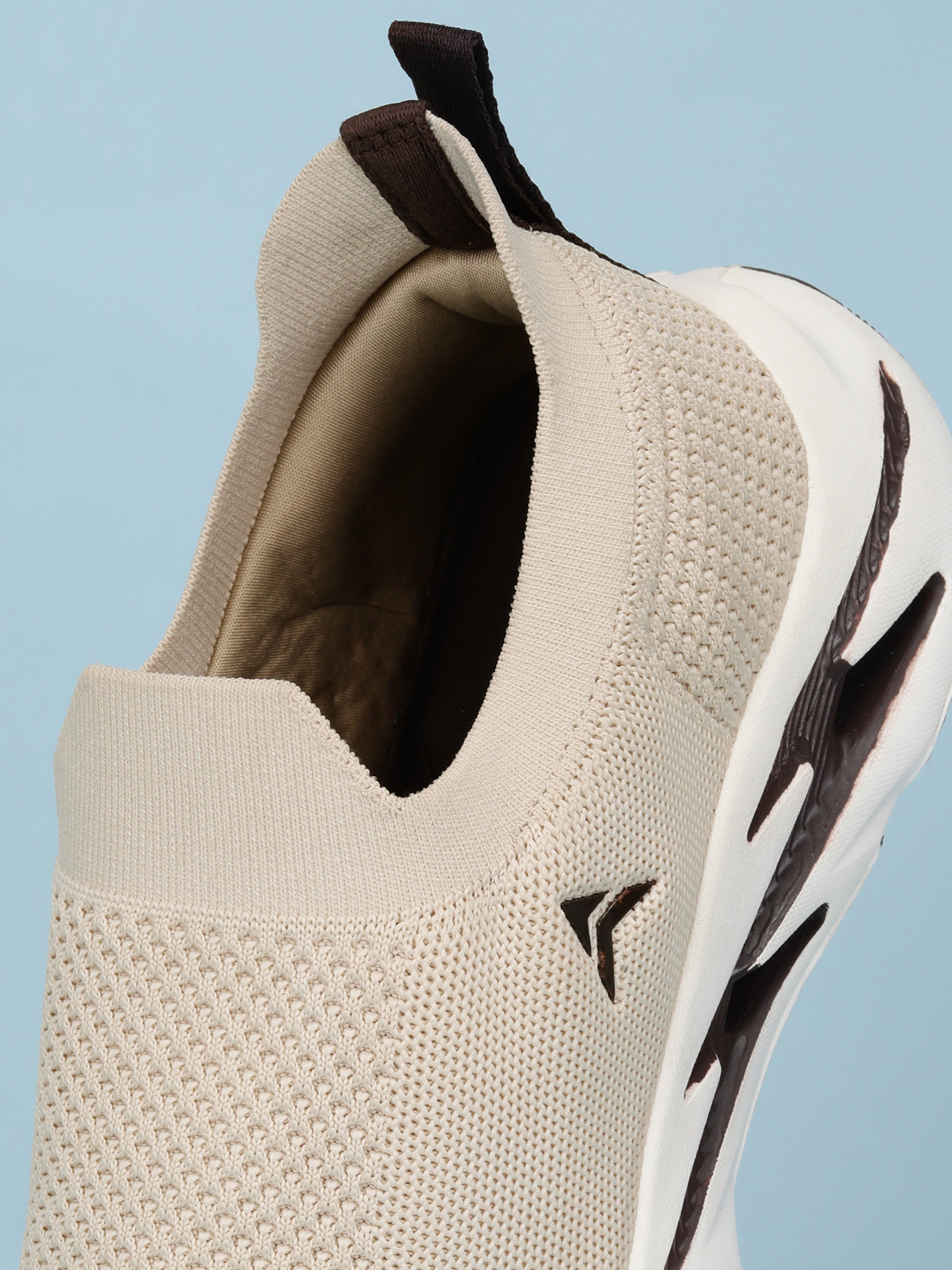 Avant Men's Axen Walking Shoes - Beige