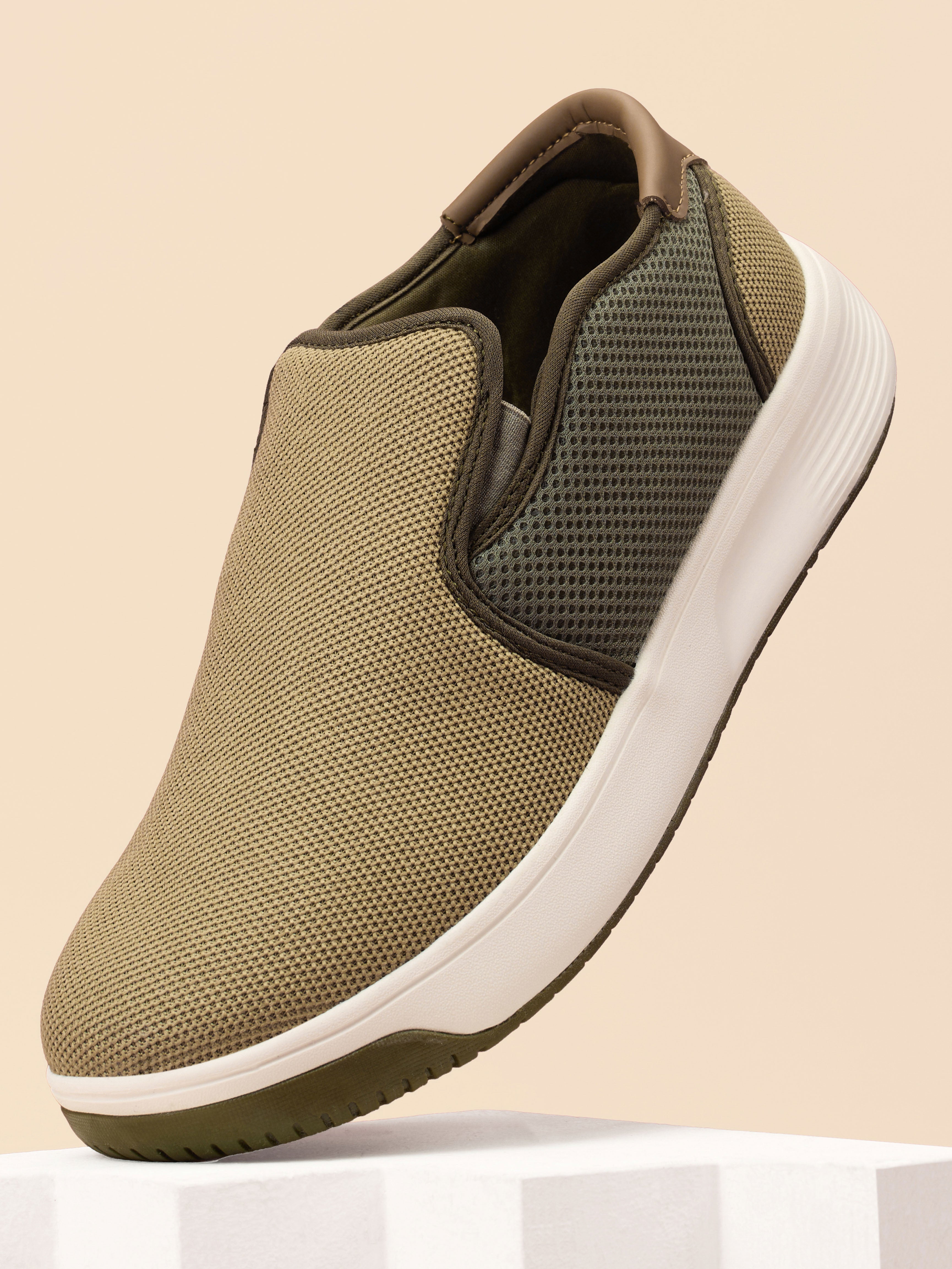 Avant Men's DailyStride Slip-On Walking Shoes - Olive