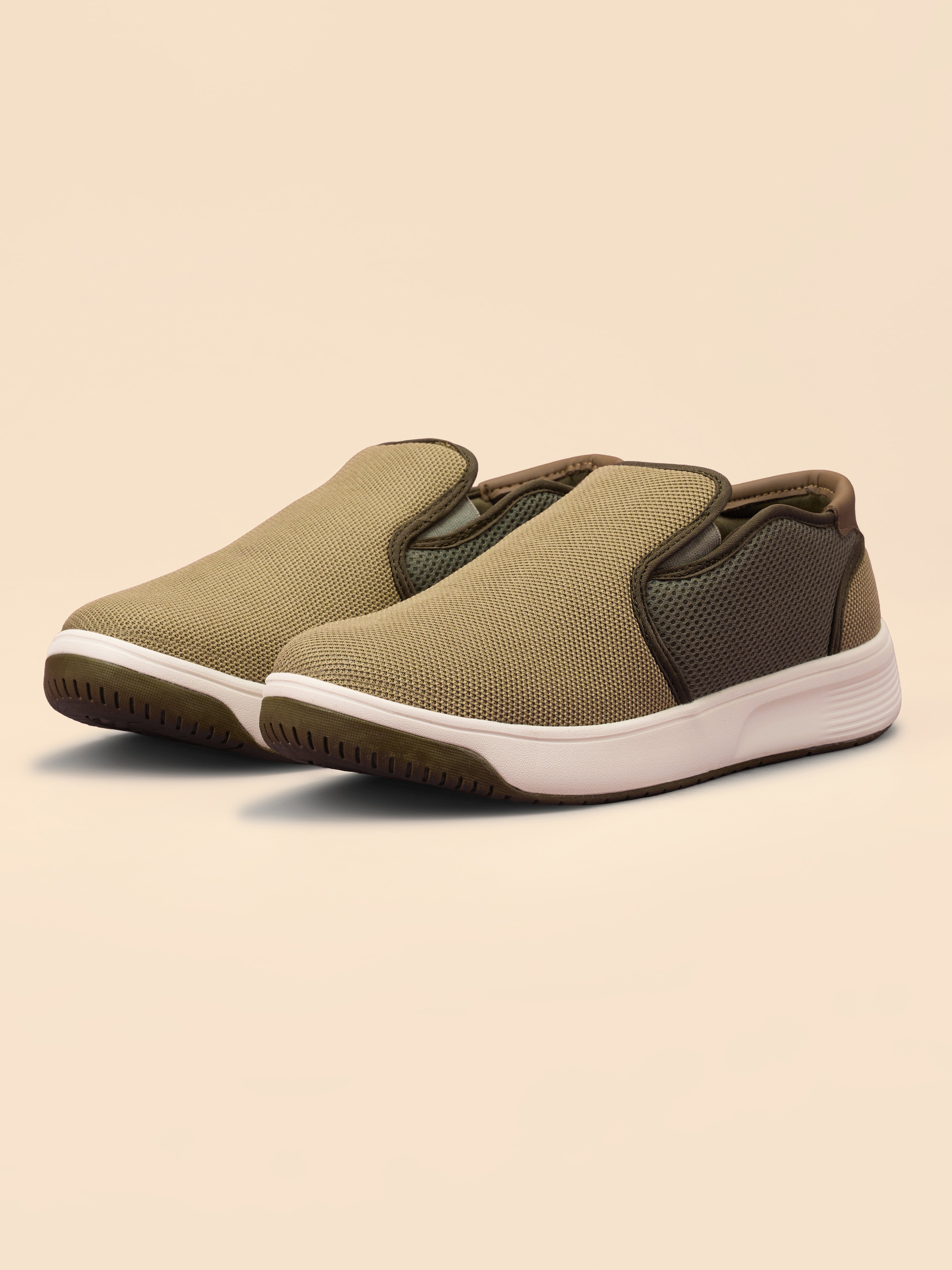 Avant Men's DailyStride Slip-On Walking Shoes - Olive