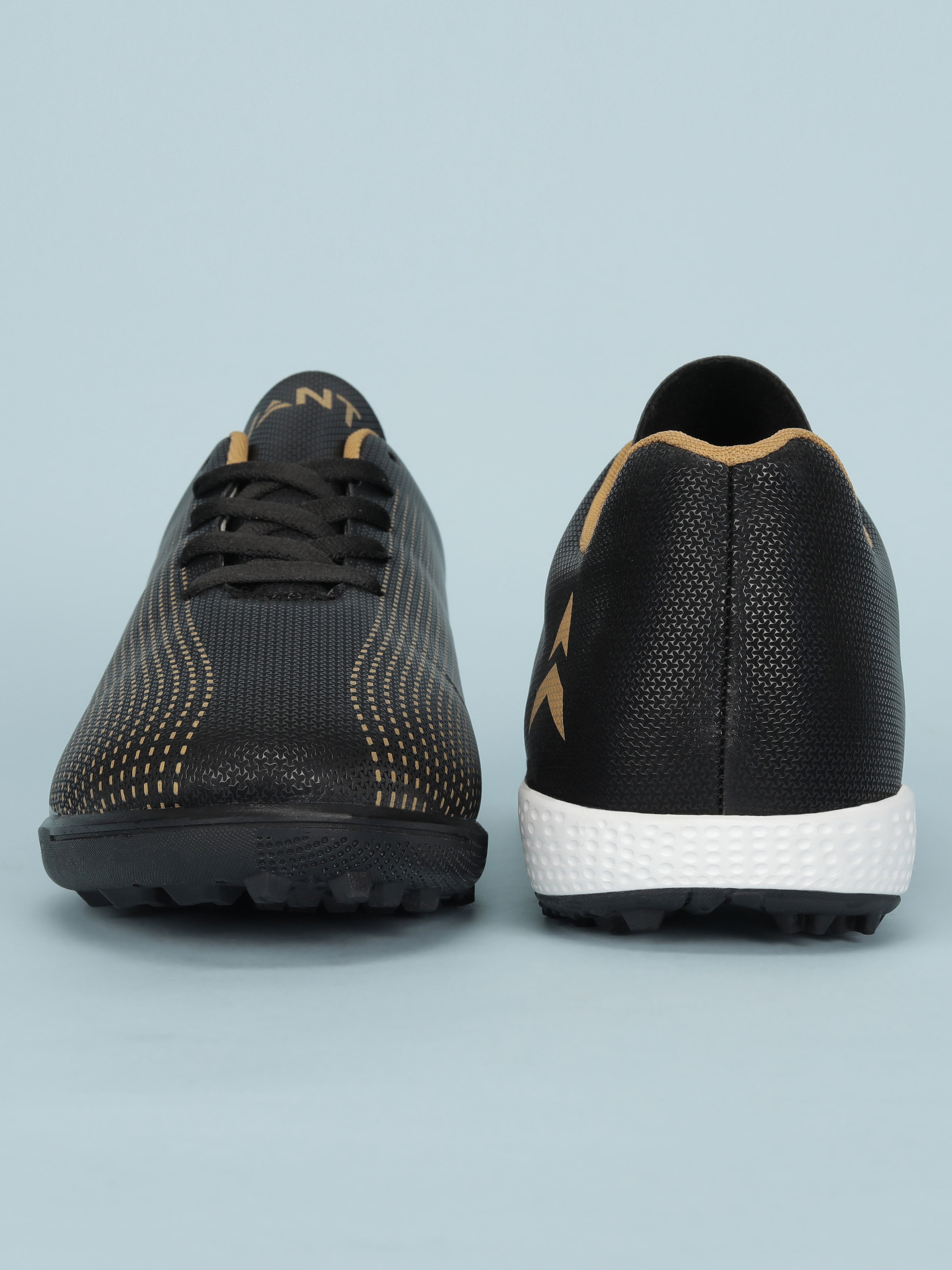 Avant Men's TurfMaster Pro Football Shoes - Black