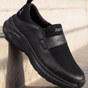 Avant Men's AeroShift Slip-On Walking Shoes - Black