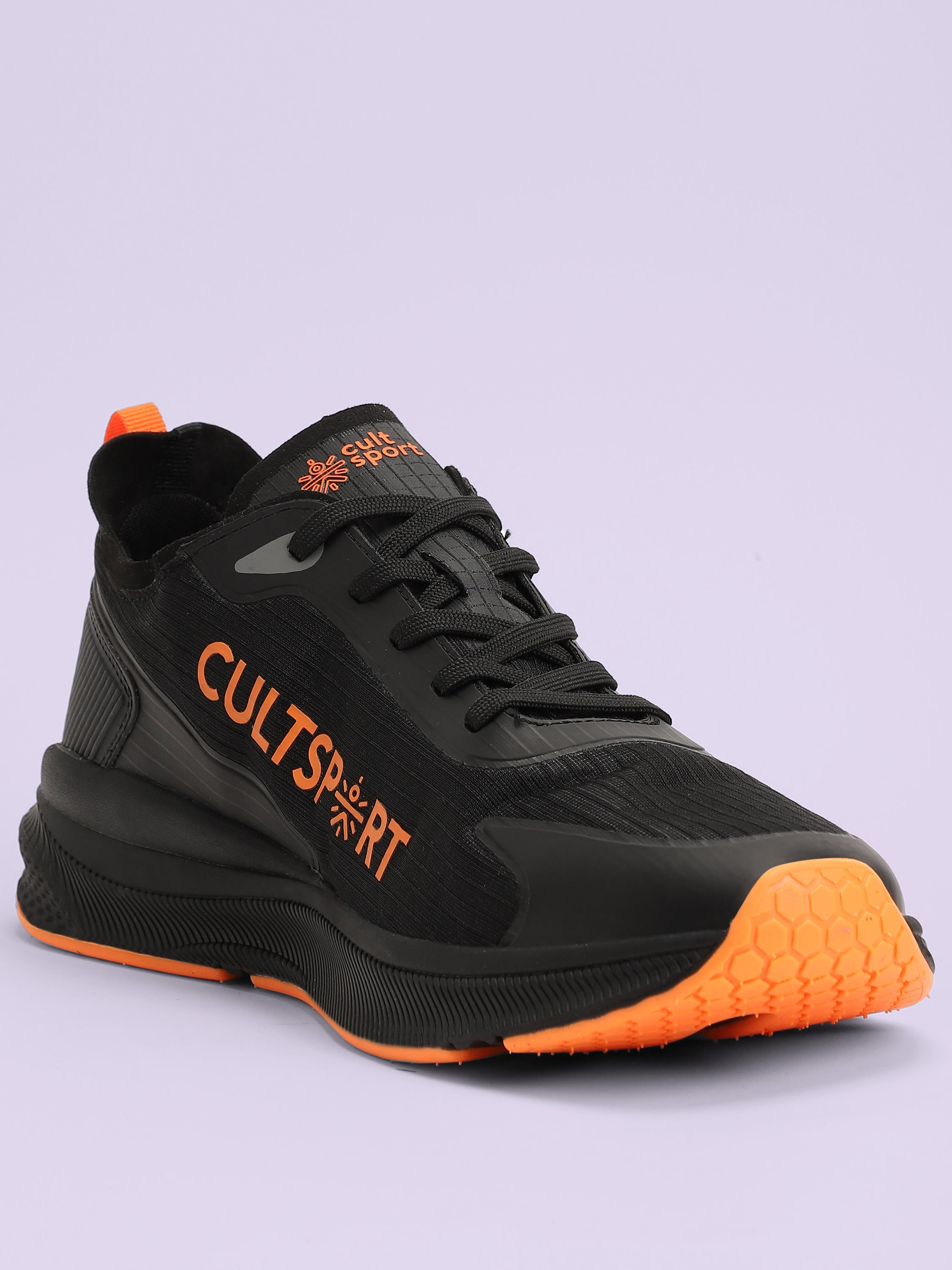 cult Comfort Men Running Shoes - Black/Orange