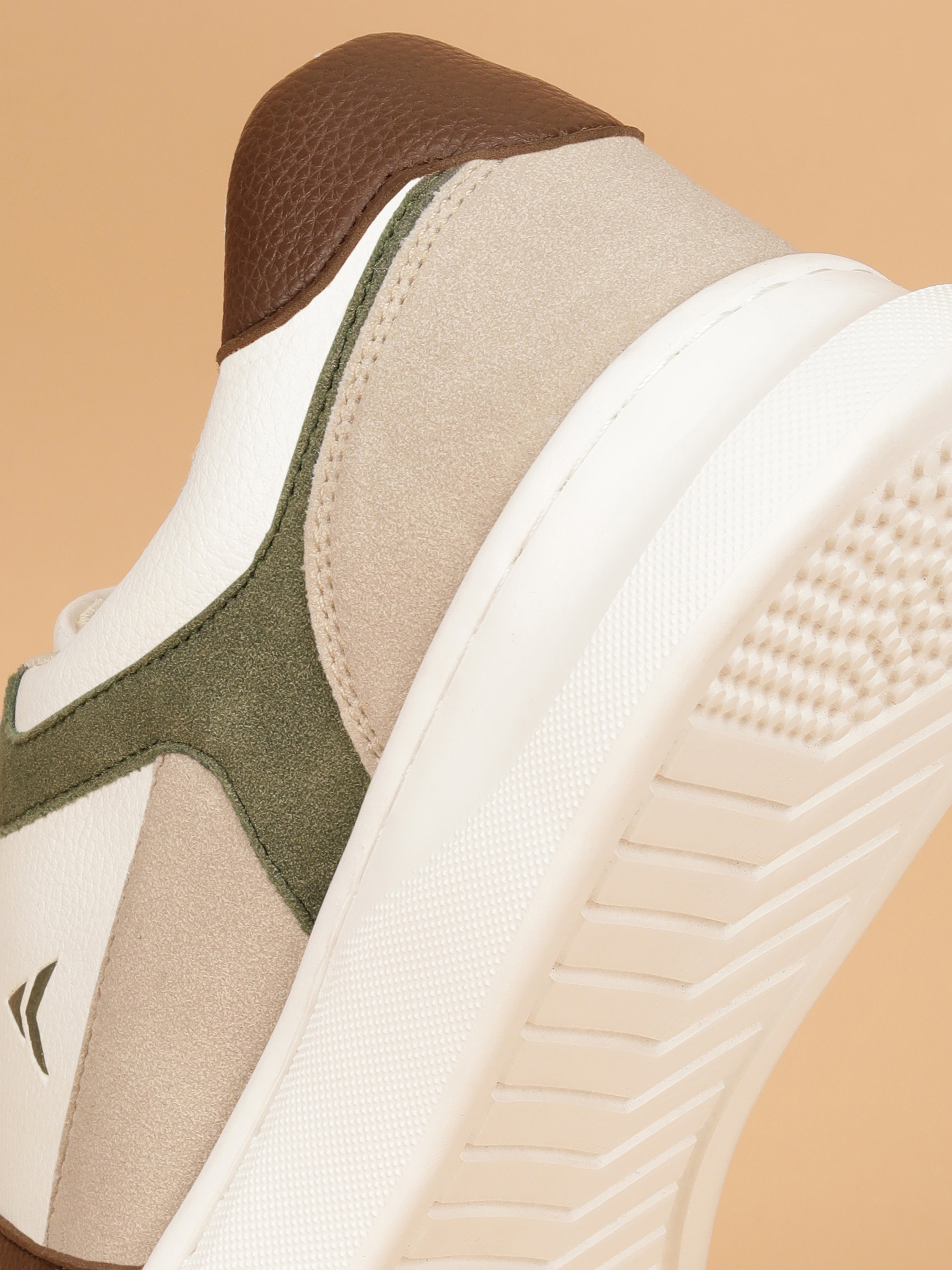 Avant Men's Cobalt Casual Sneakers - Beige