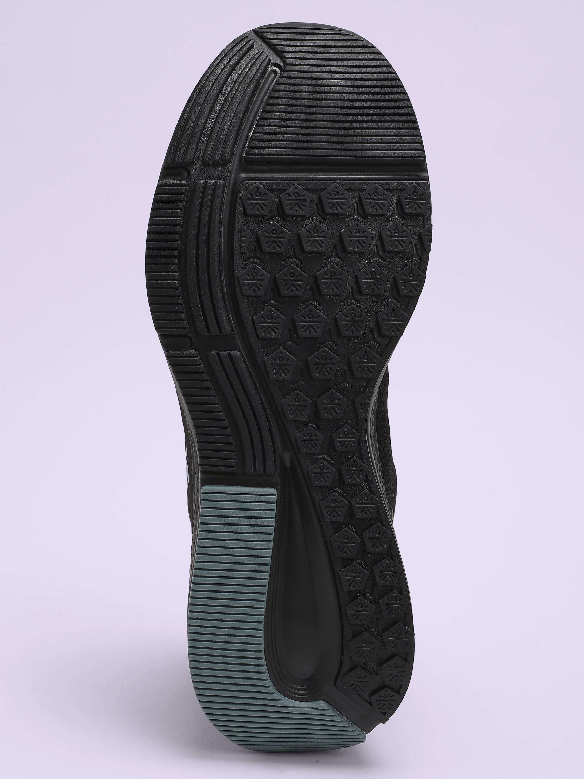 cult Windblazer Women Running Shoes - Black