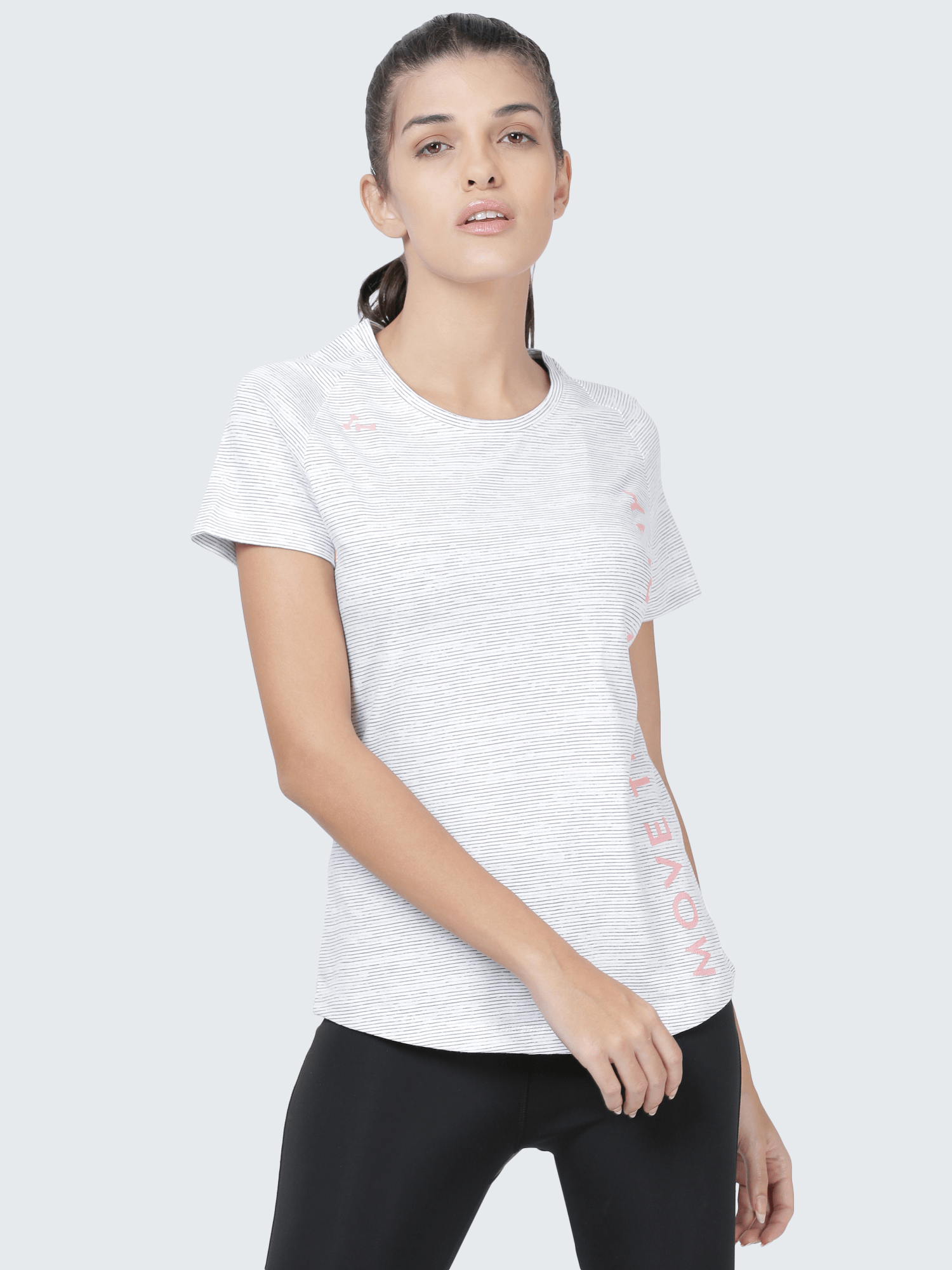 Signature Relax White Casual Tee