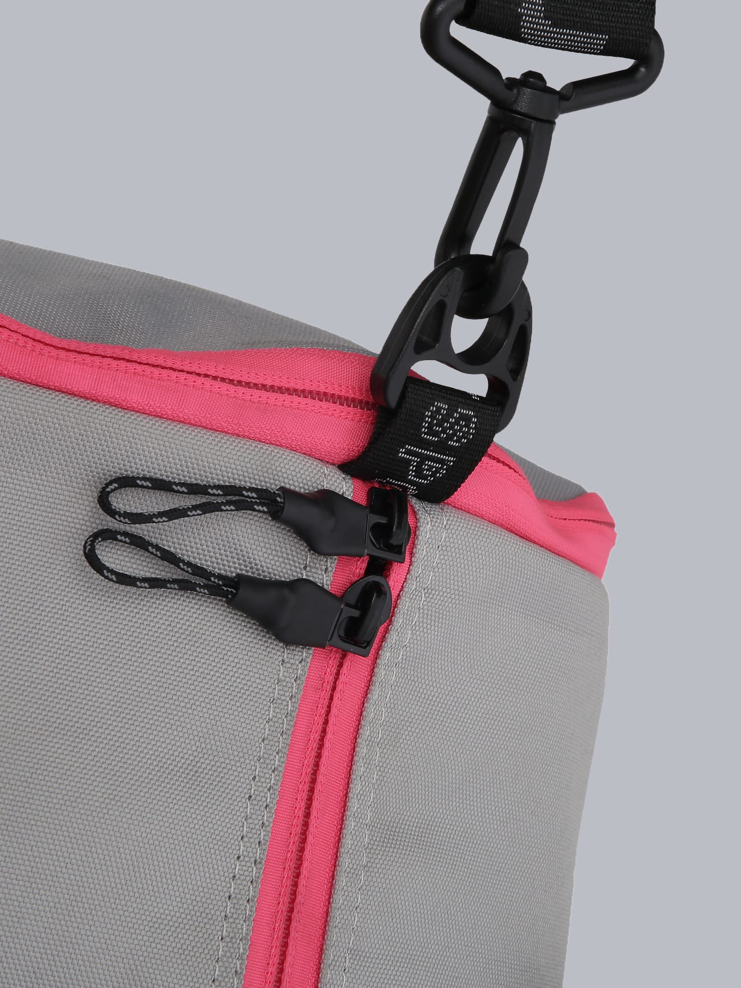 Signature Go-time Grey Duffel