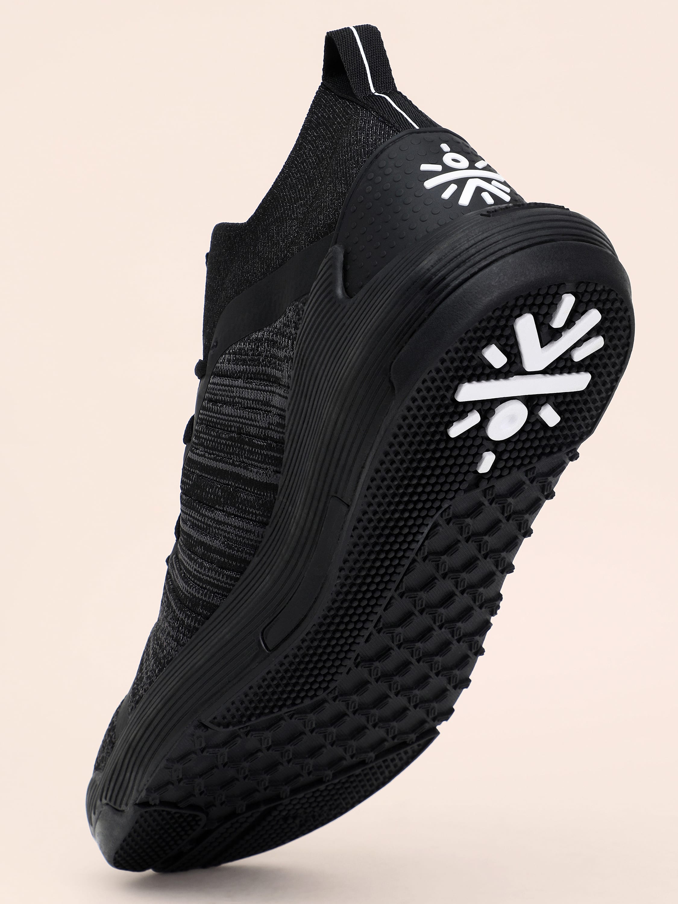 cult Pro-Train Men Training Shoes - Grey/Black