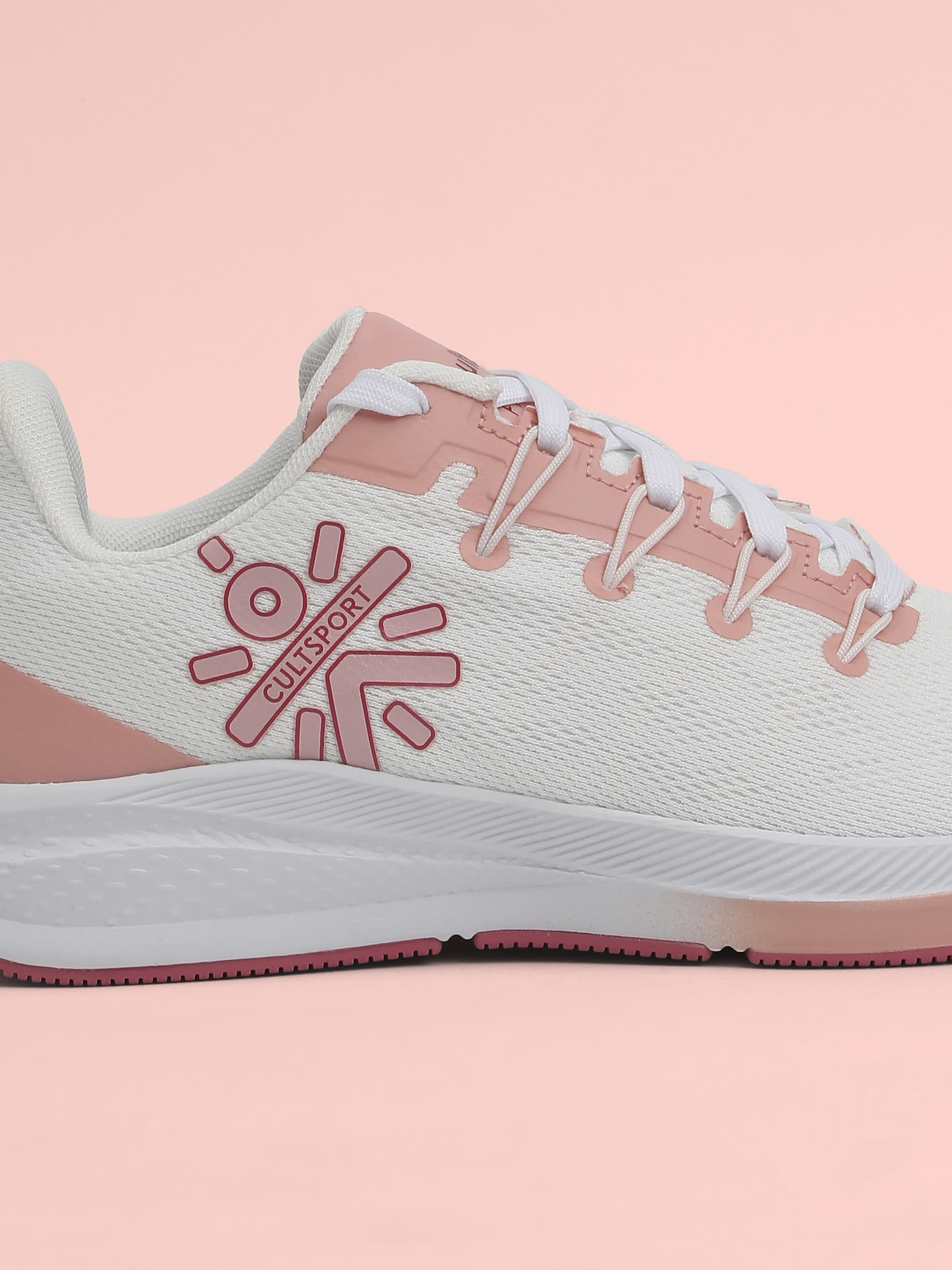 cult Firebird Women Running Shoes - White/Peach