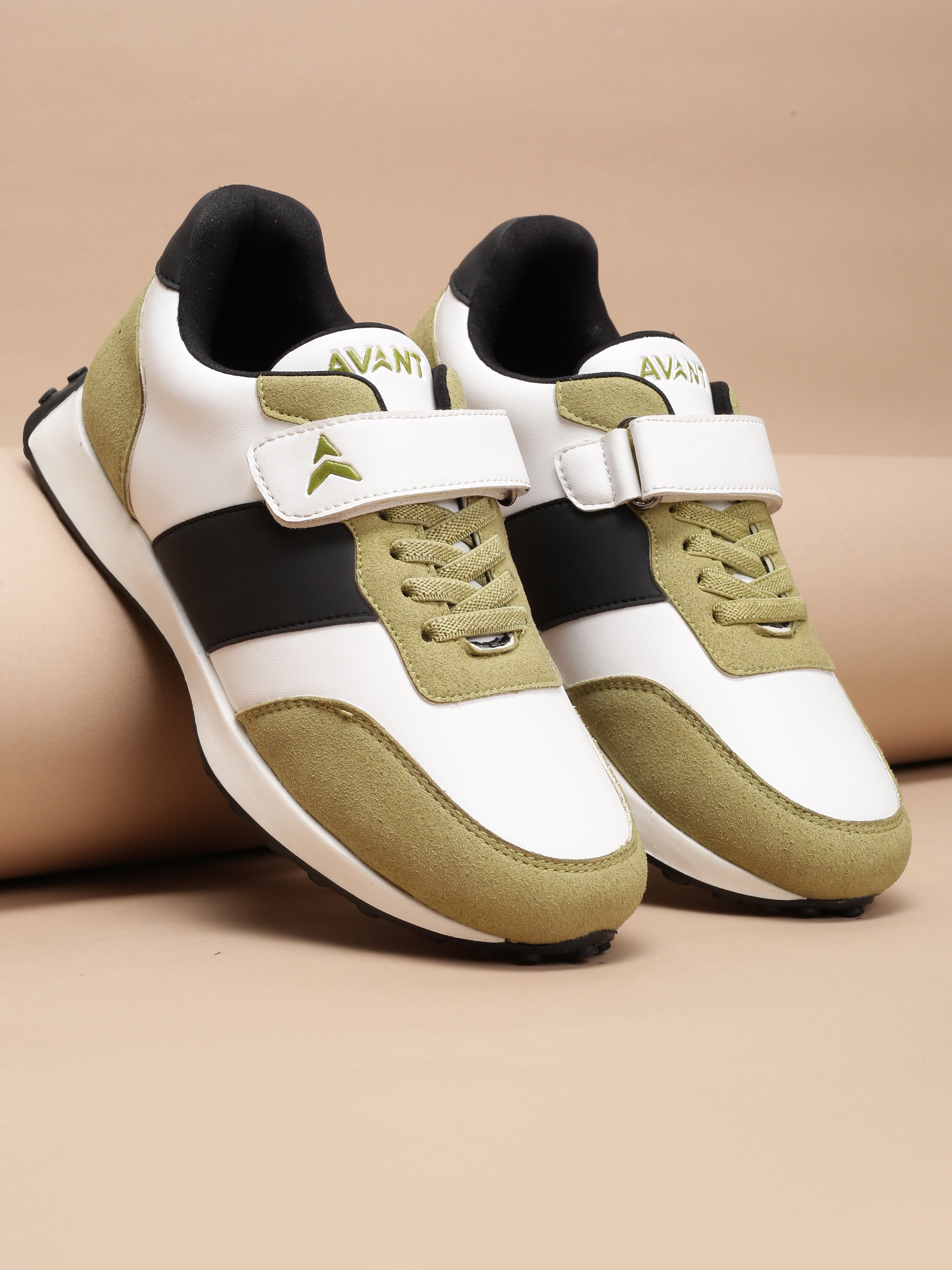 Avant Kids' TrailPals Sneakers - Olive/Black