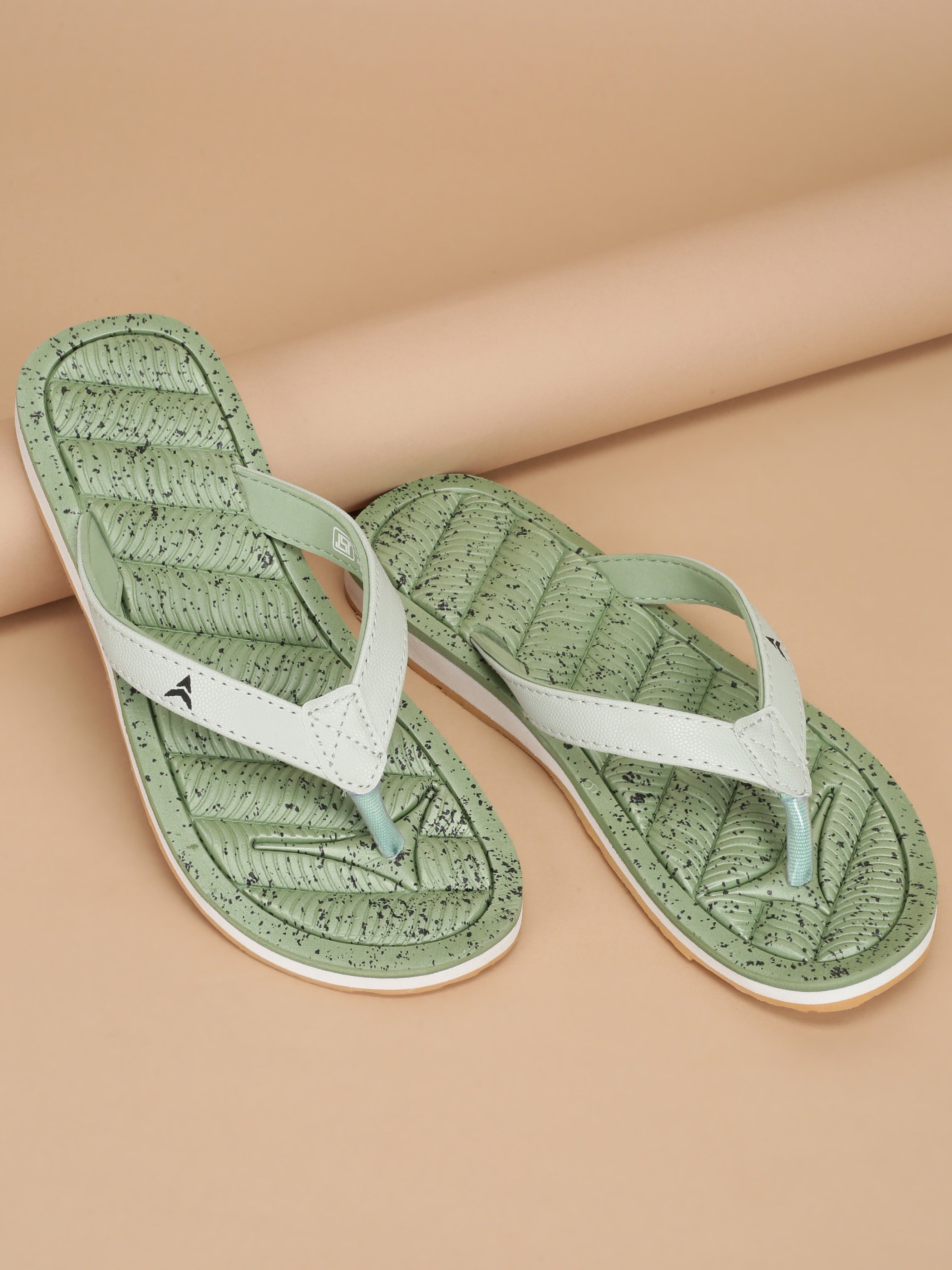 Avant Women's Aeris Flip Flops - Pista