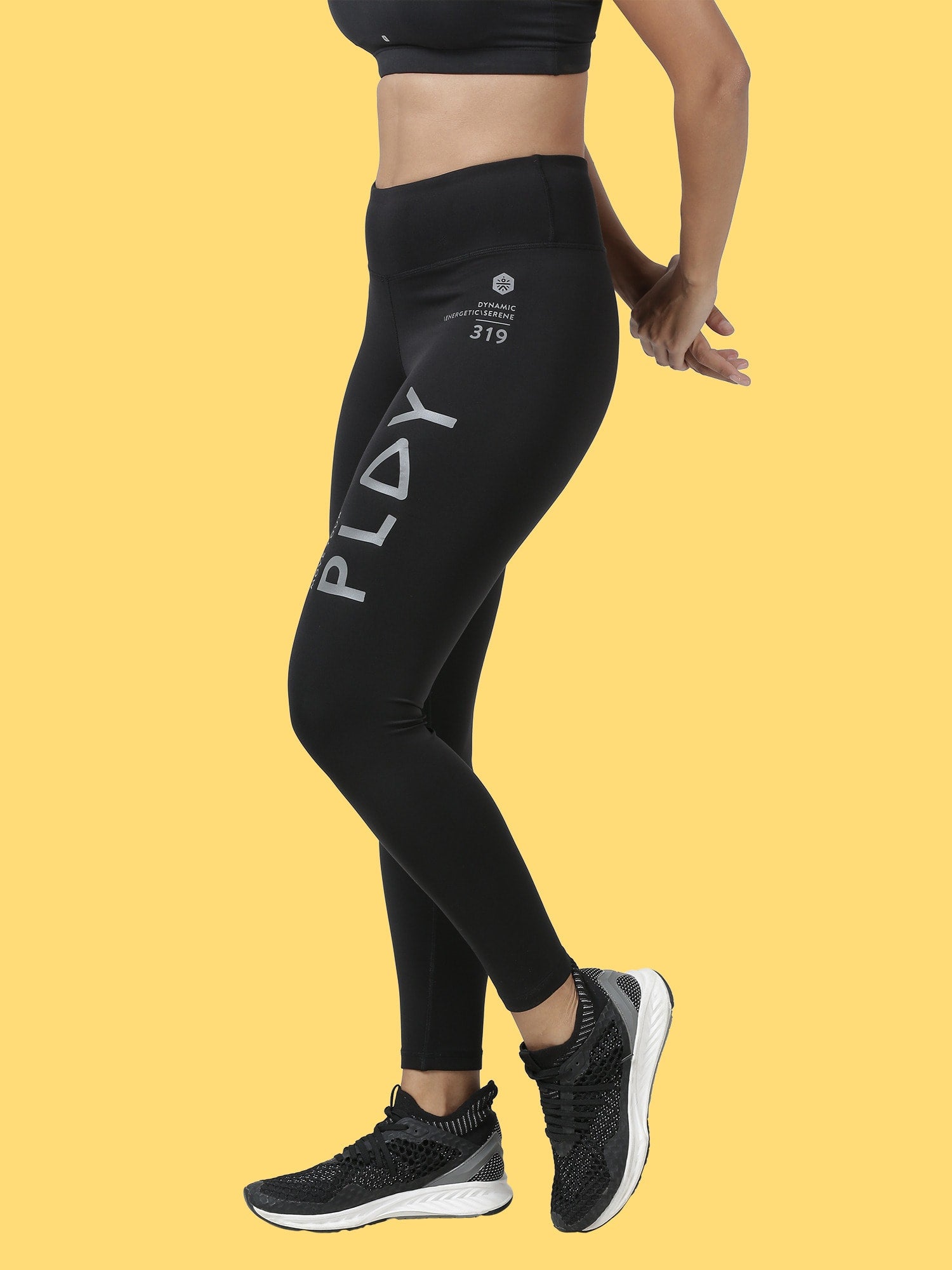 Blakout Jump Black Running Leggings