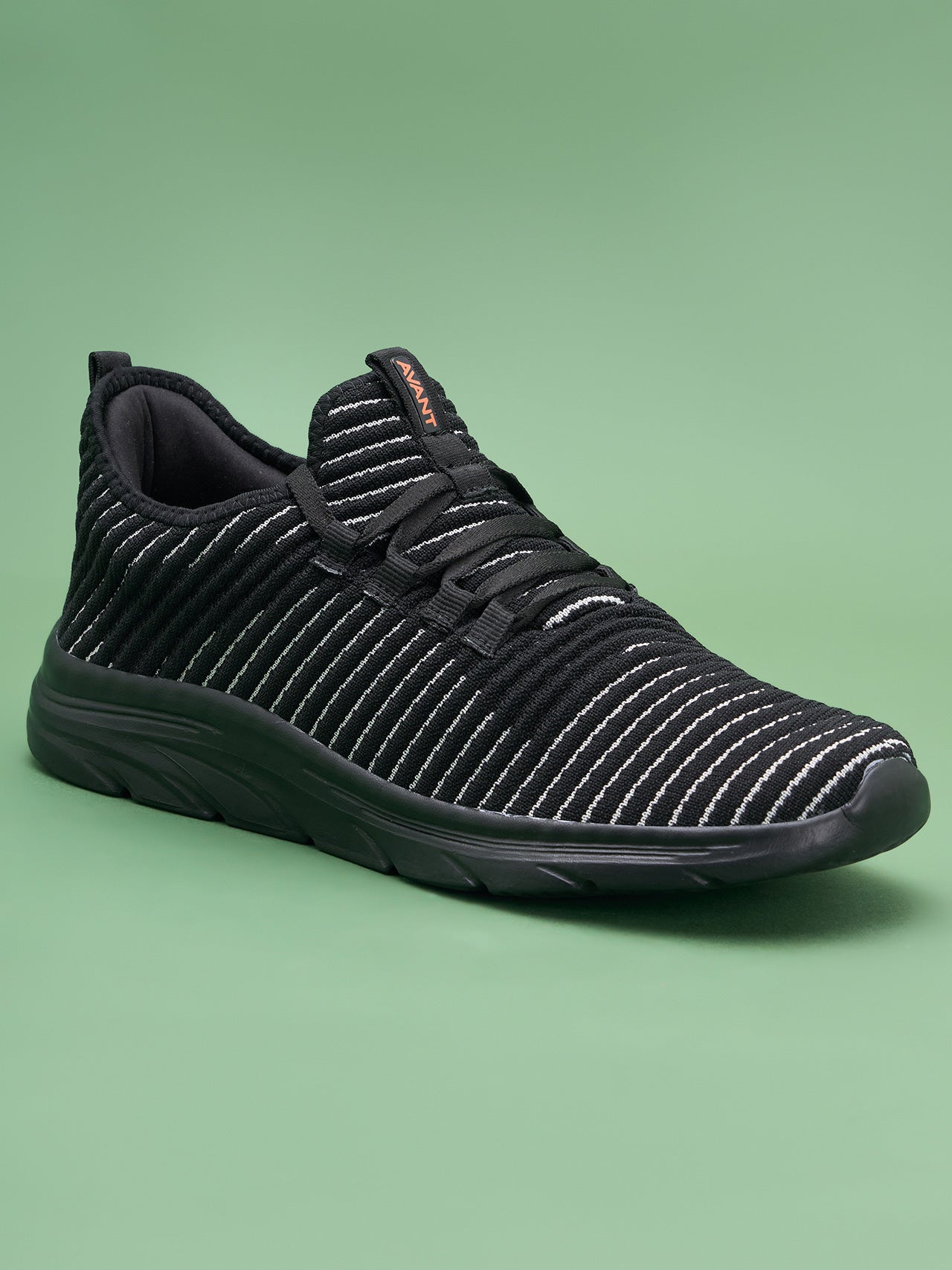 Avant Men's Maze On Walking shoes- Black