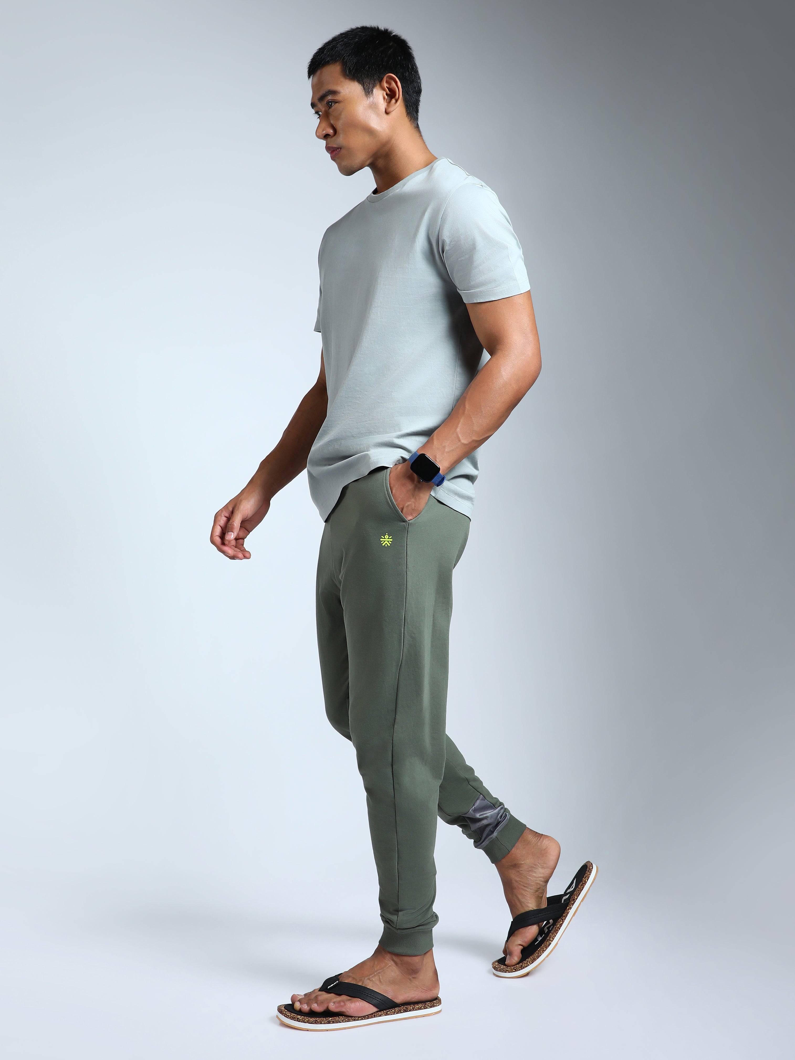 Avant Men's Crux Flip Flops - Black