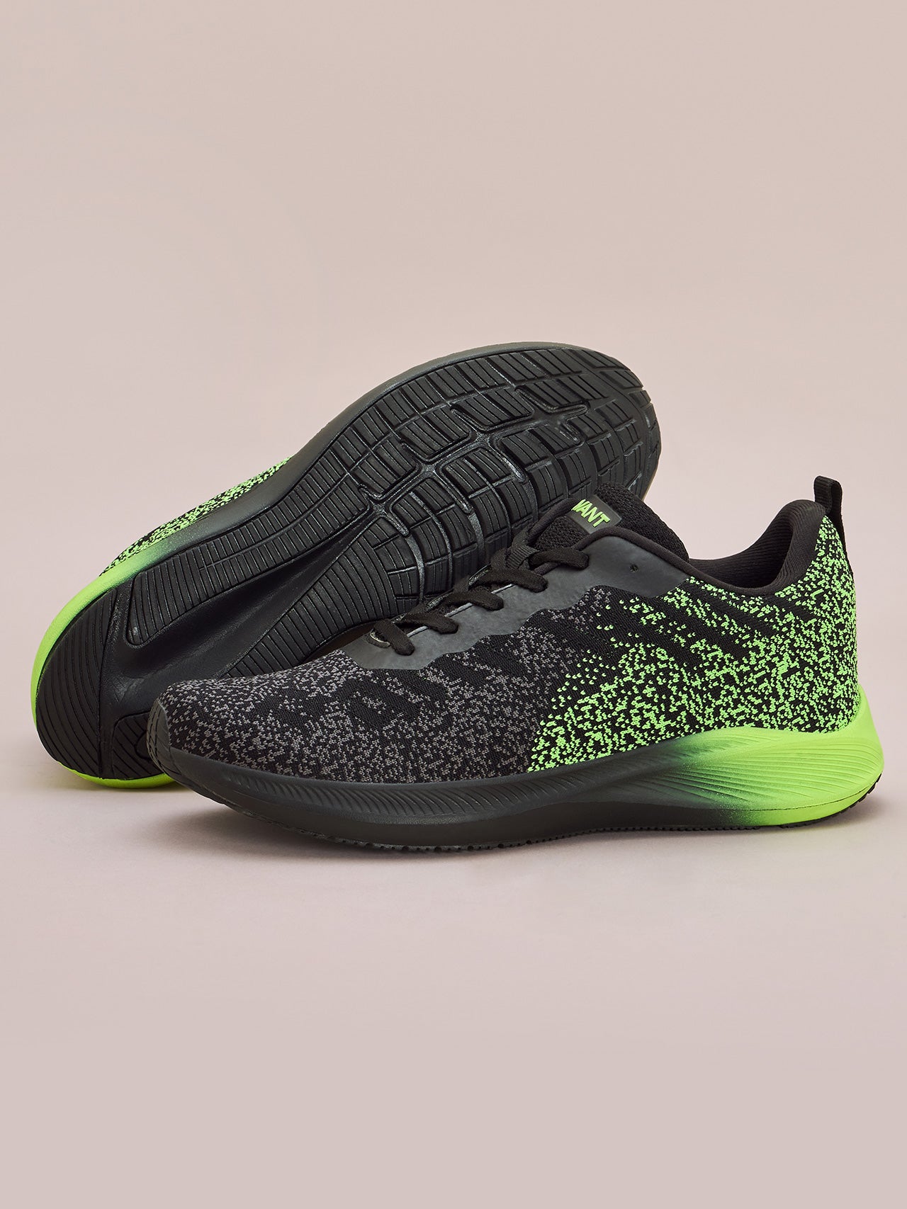 Avant Men's Pebble Running Shoes - Black/Green