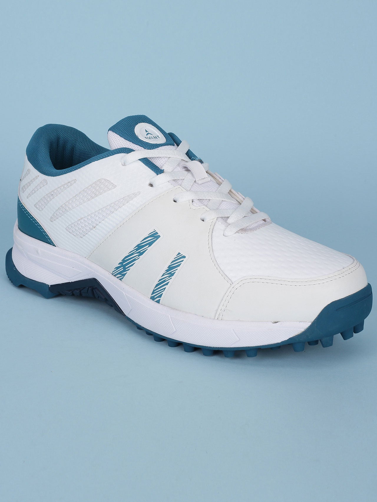 Avant Men's Outfield Cricket Shoes - White/Teal