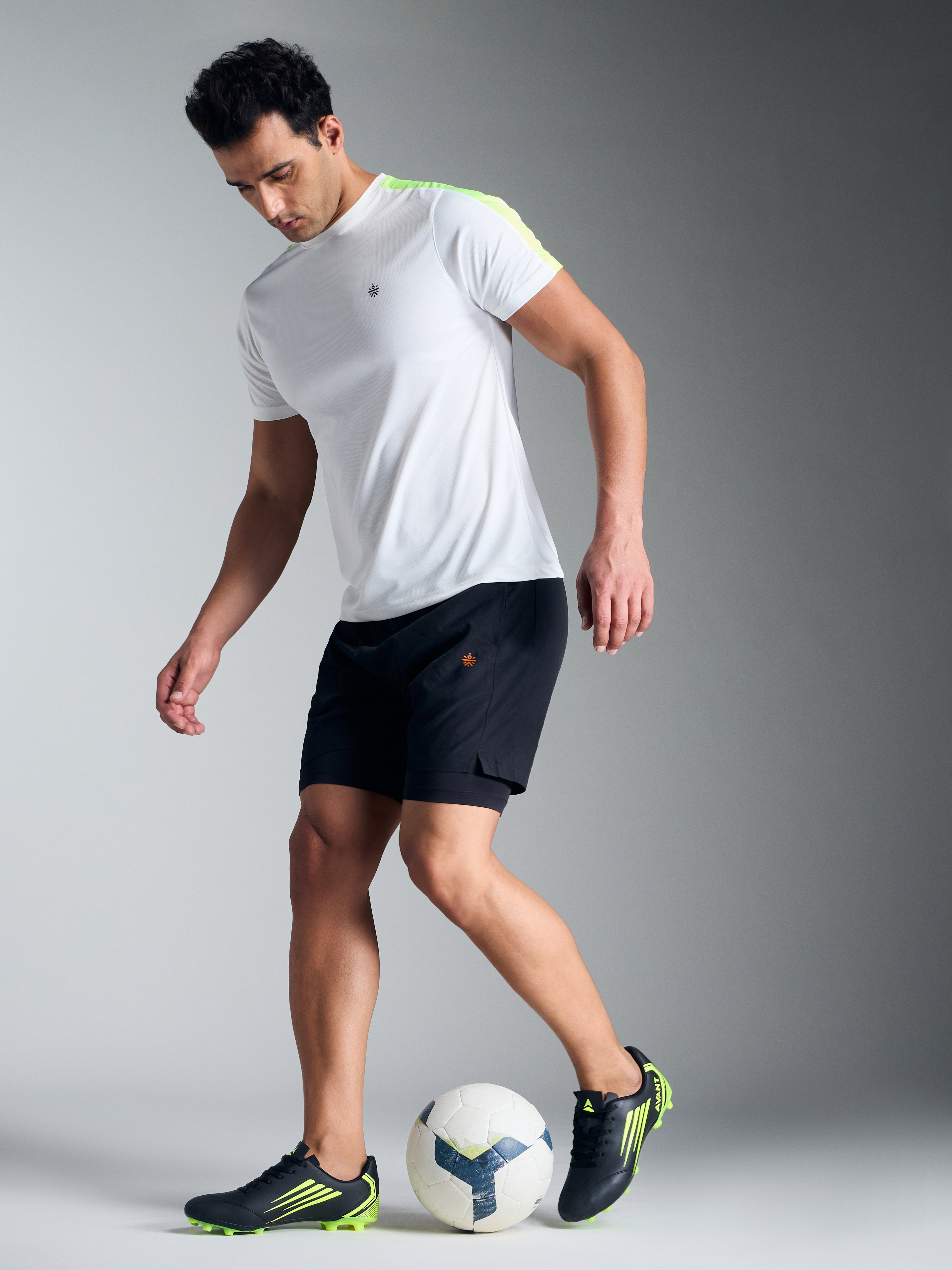 Avant Men's Phantom Football Shoes - Black/Lime