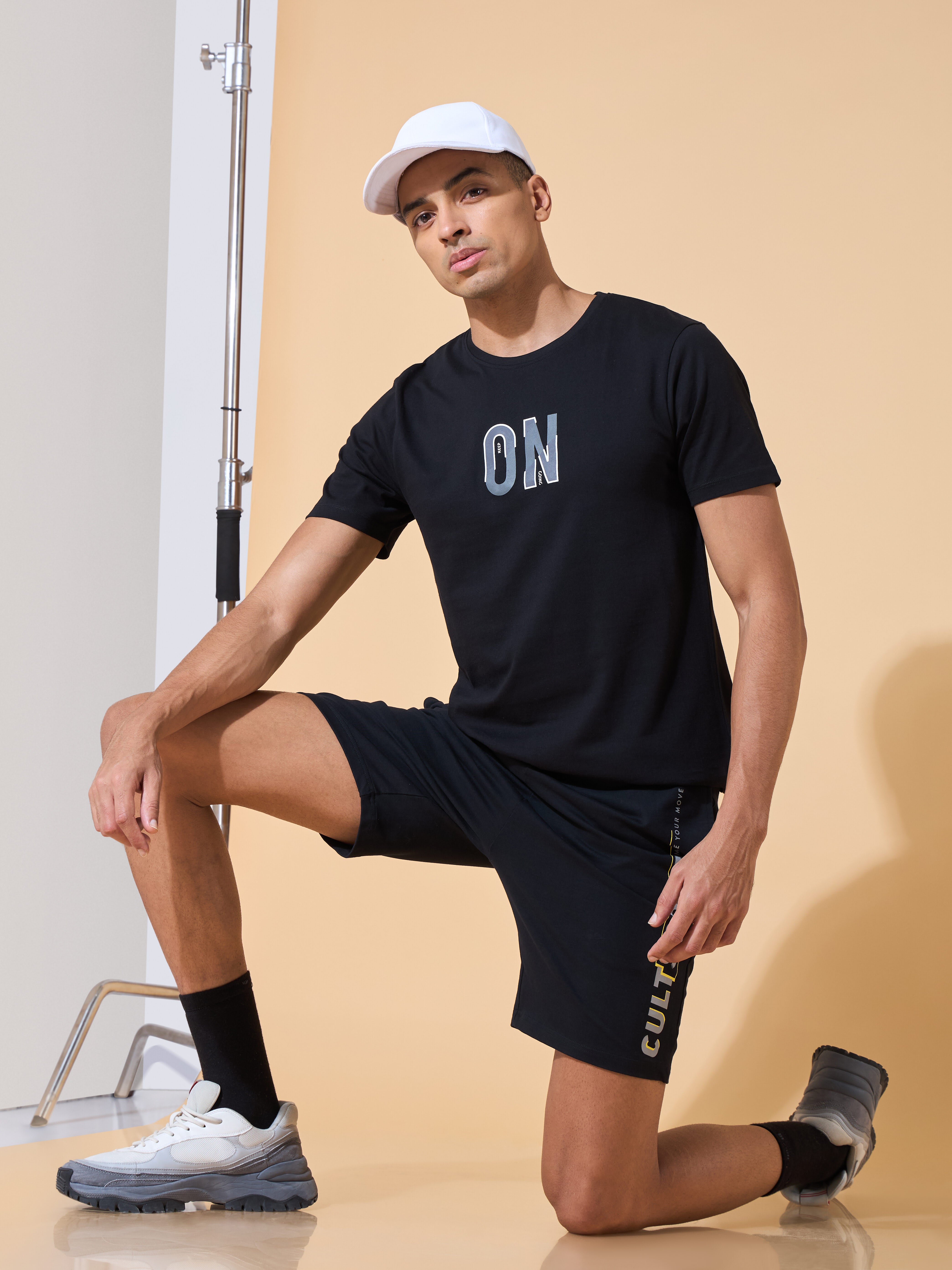 Keep On Going Print T-shirt