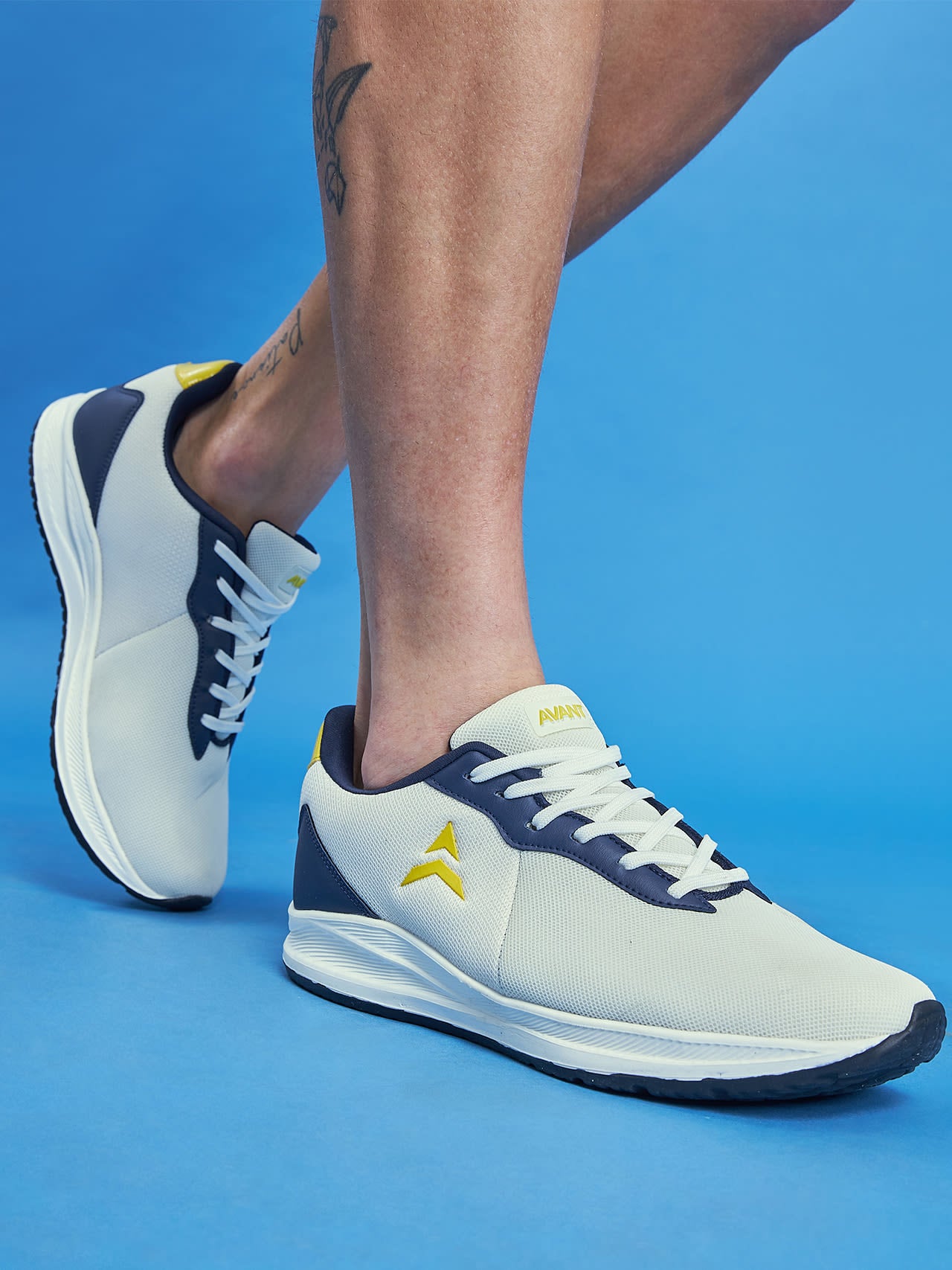 Avant Men's Mach Walking Shoes-White/Navy