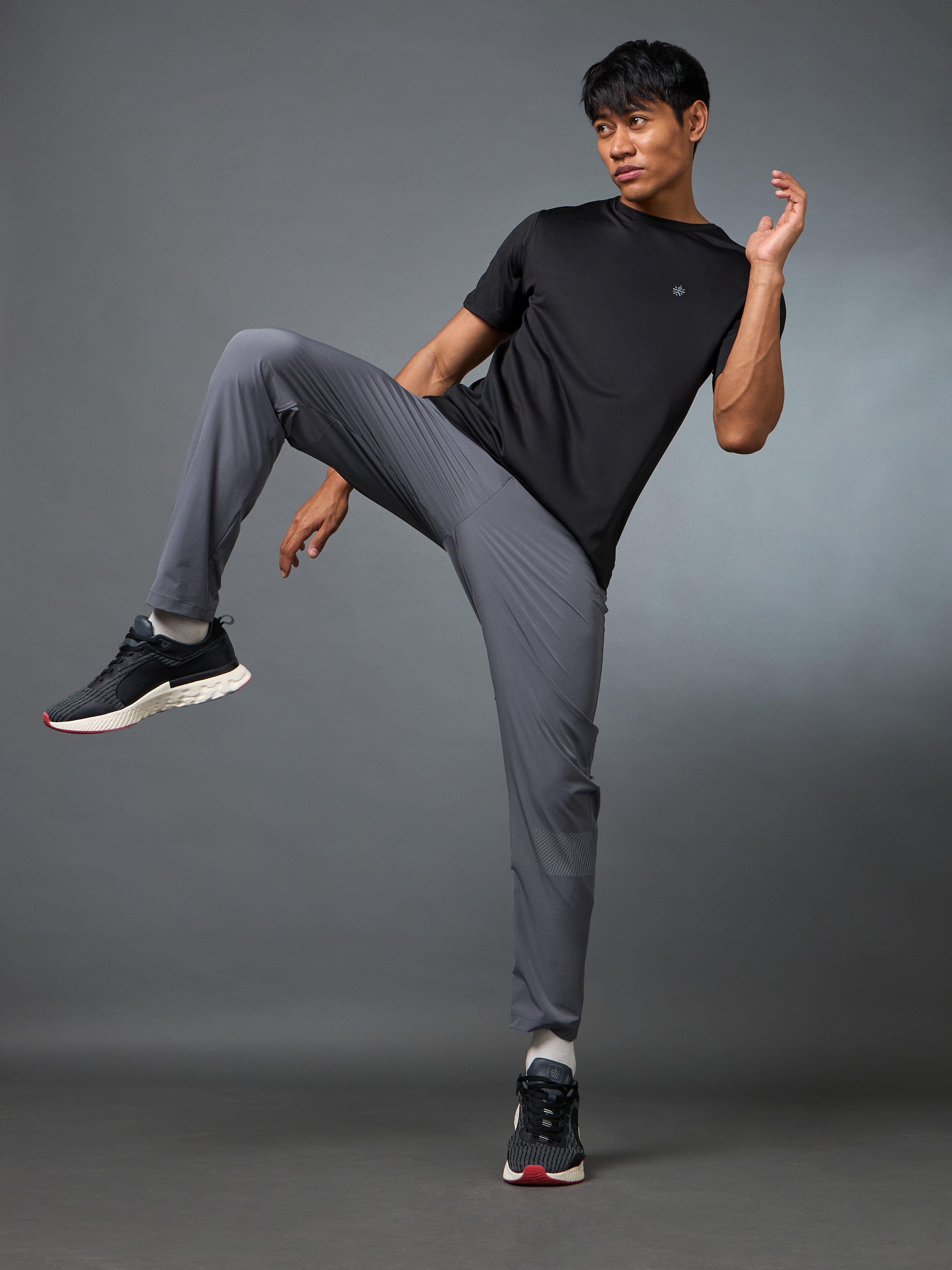 Men's Black Cross Train Active T-shirt