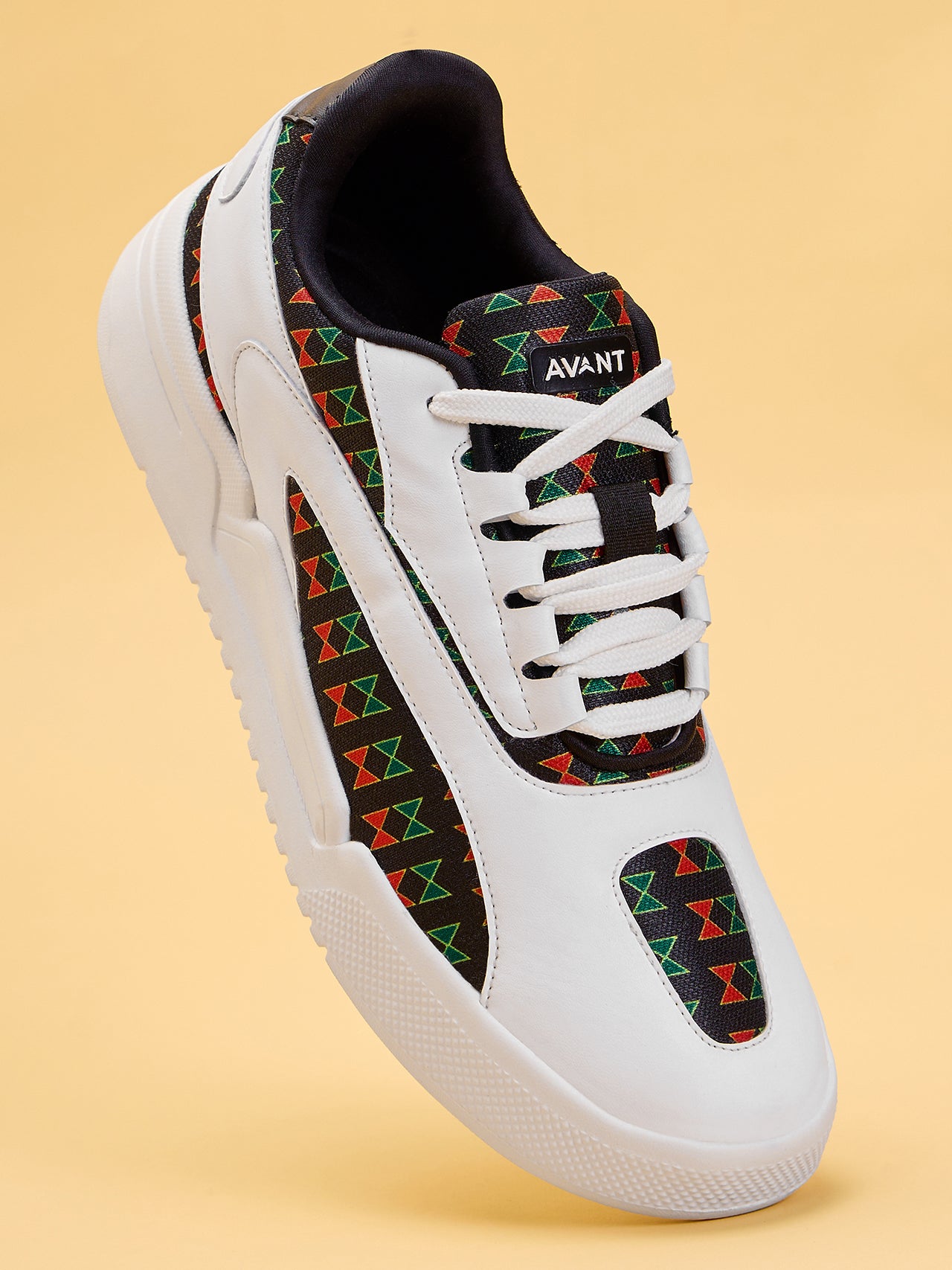 Avant Men's Maximus Sneaker Shoes - White/Black