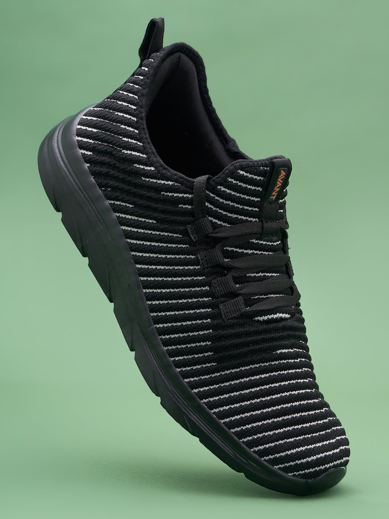 Avant Men's Maze On Walking shoes- Black