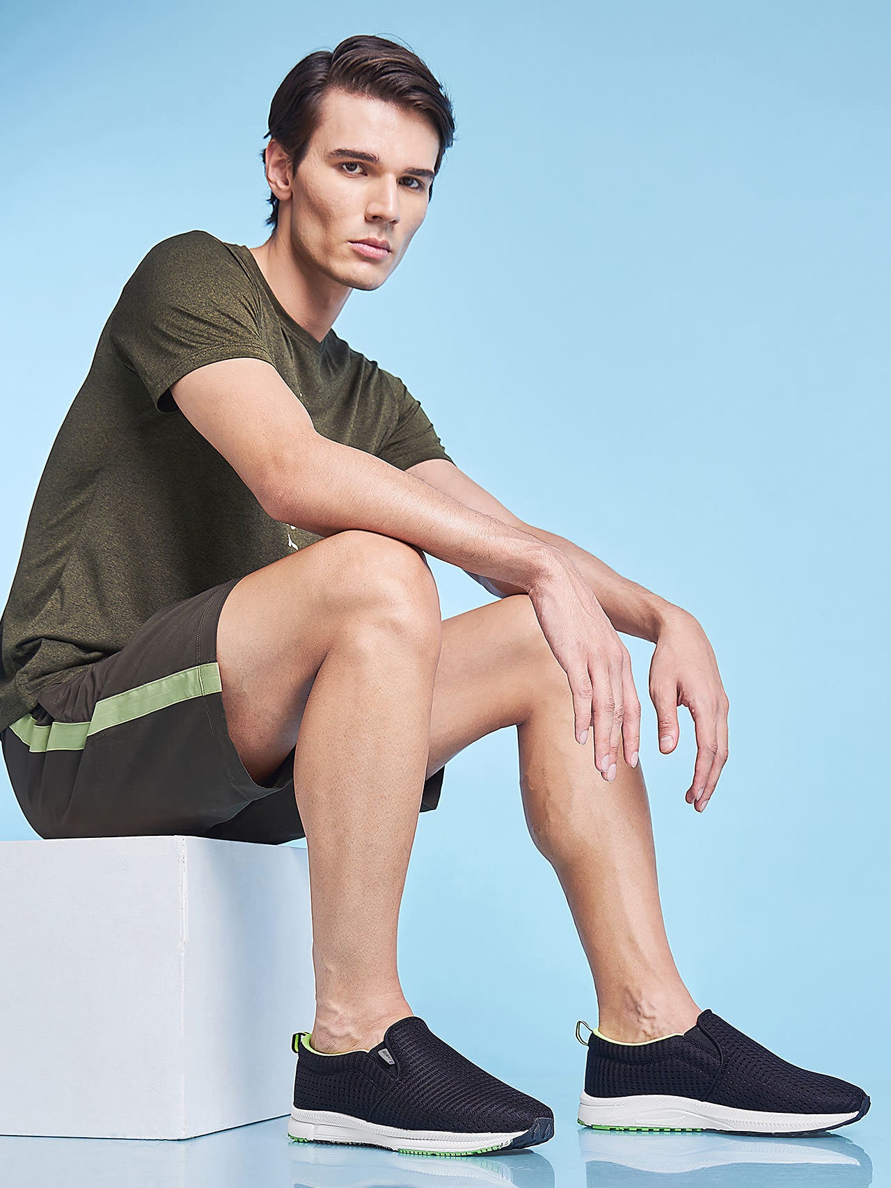 Avant Men's Bolt Slip-On Training Shoes - Black