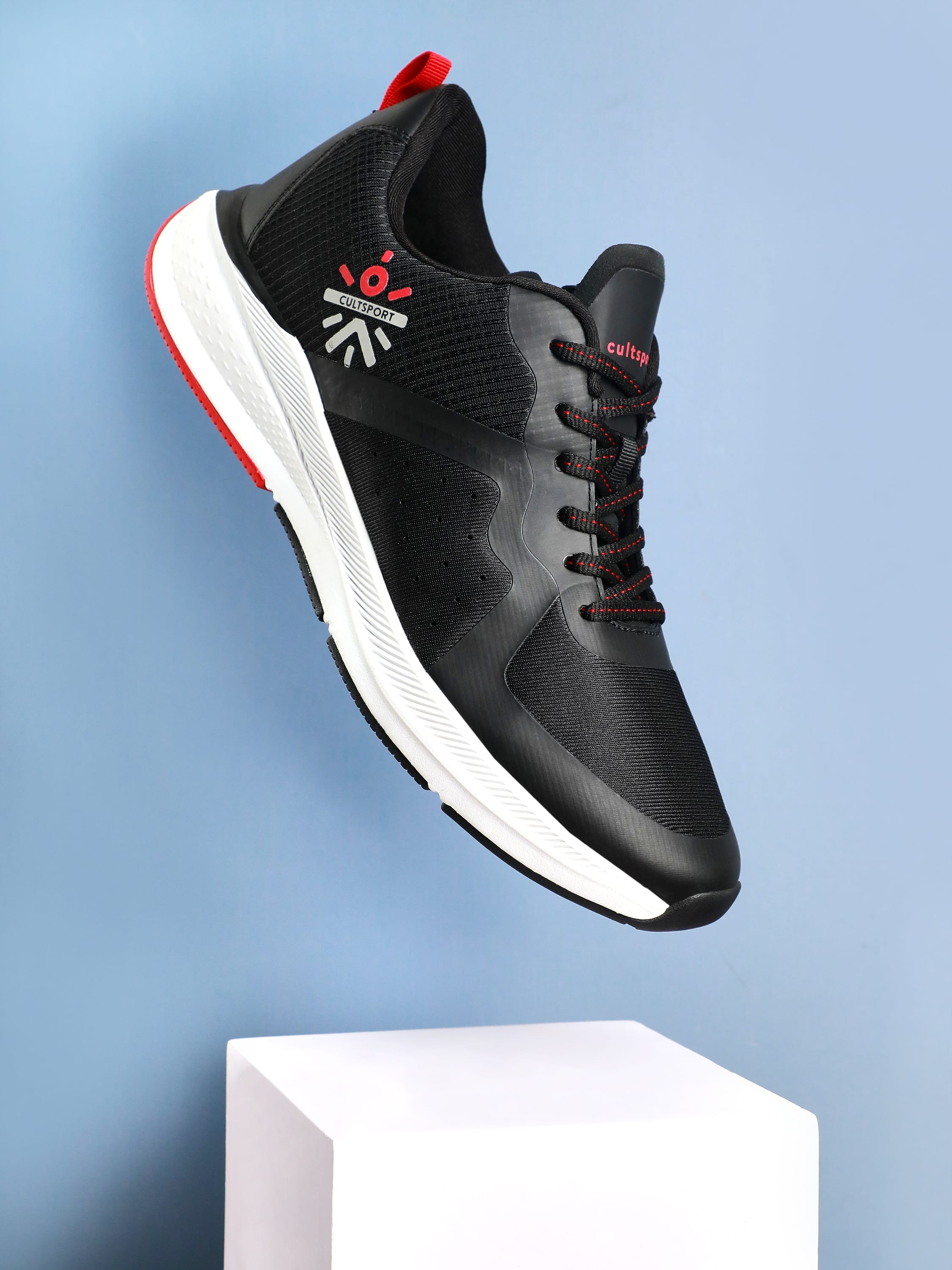 cult Speedster Men Running Shoes - Black