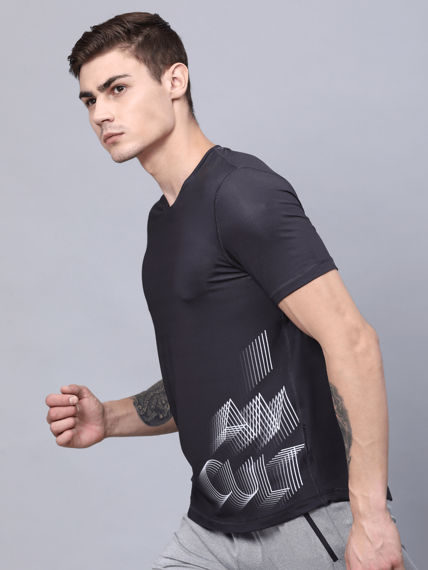 Men's Signature ‘I Am Cult’ Grey Running Tee