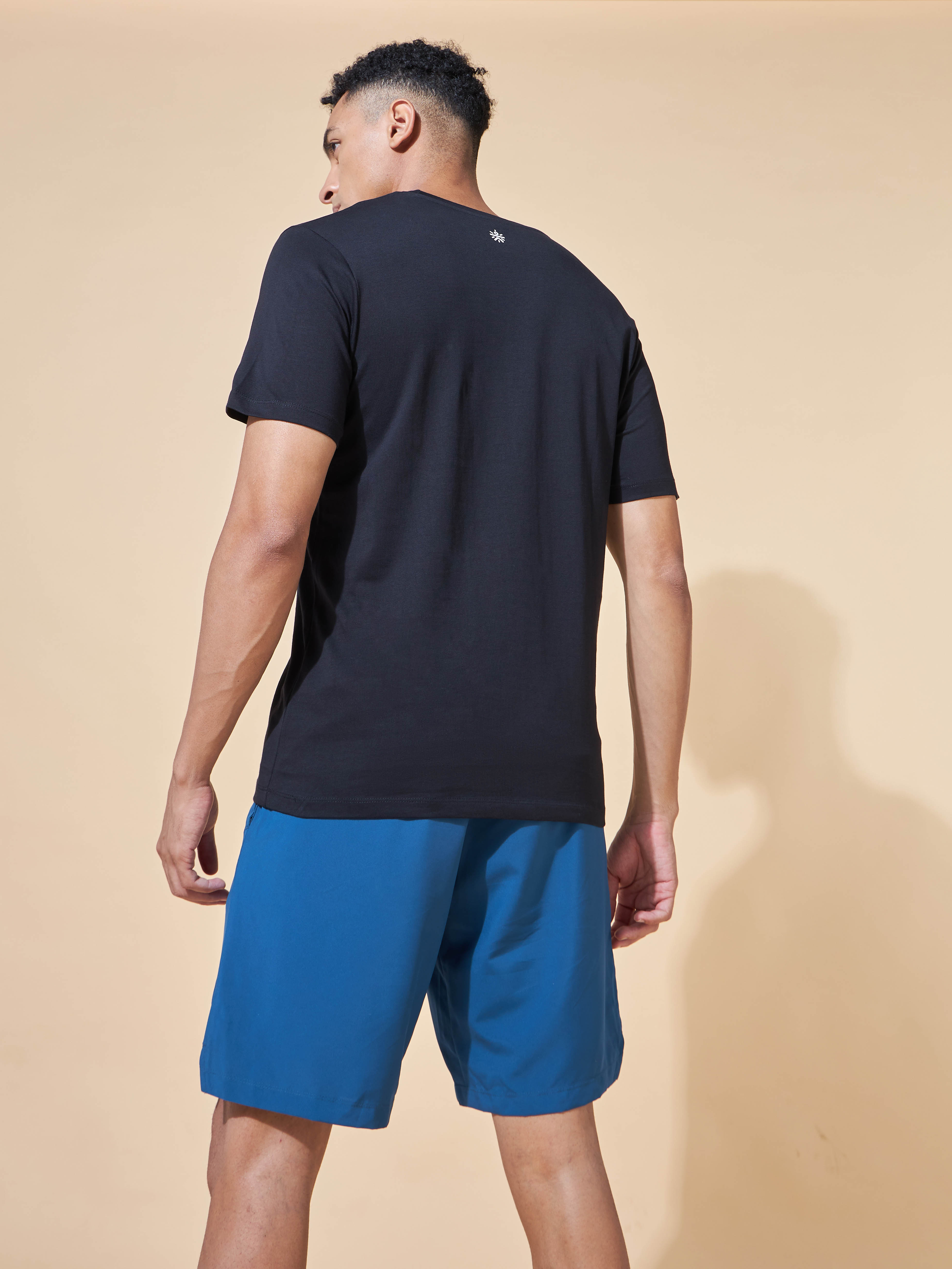 Find Your Edge Print T-shirt