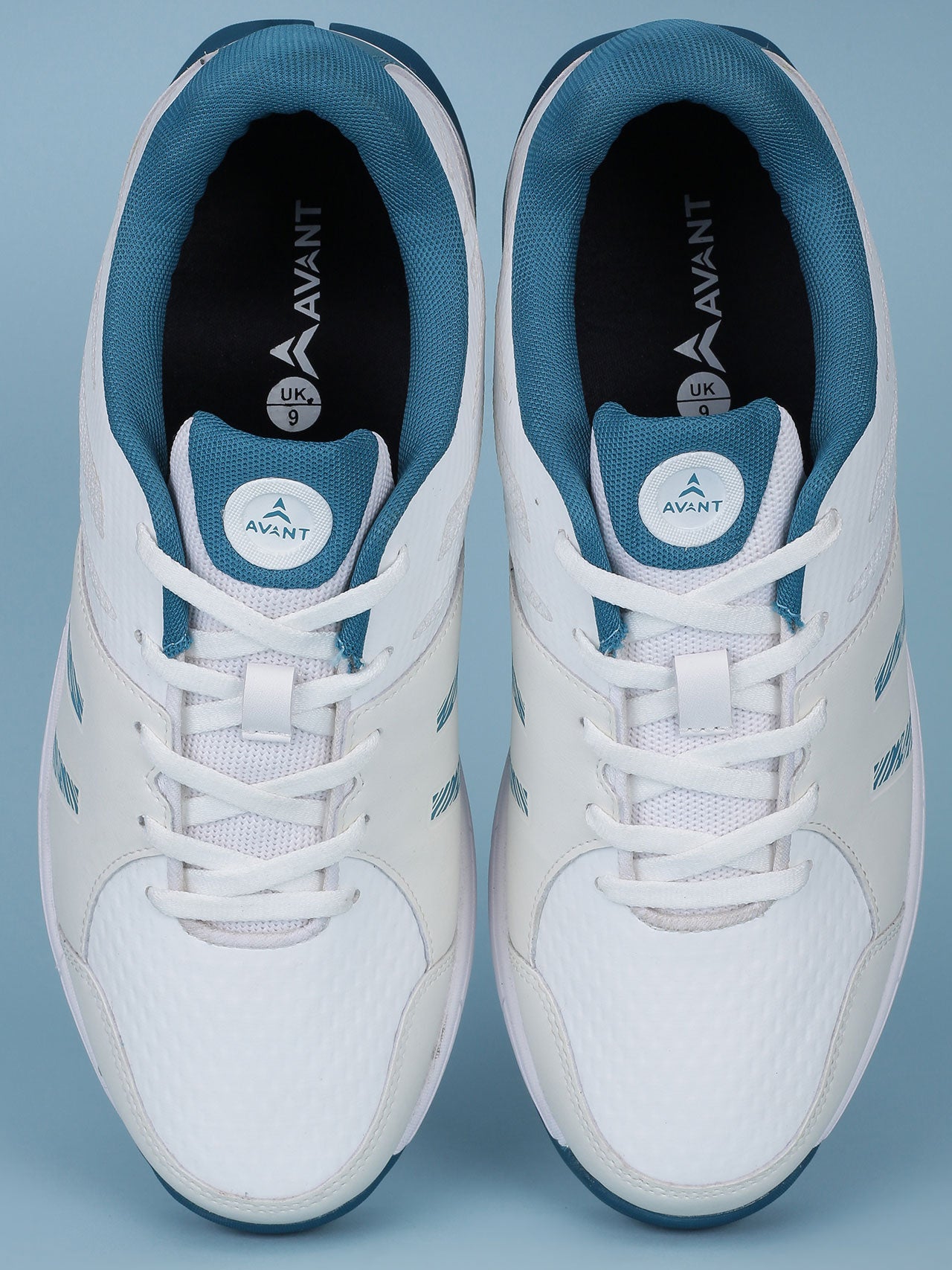 Avant Men's Outfield Cricket Shoes - White/Teal
