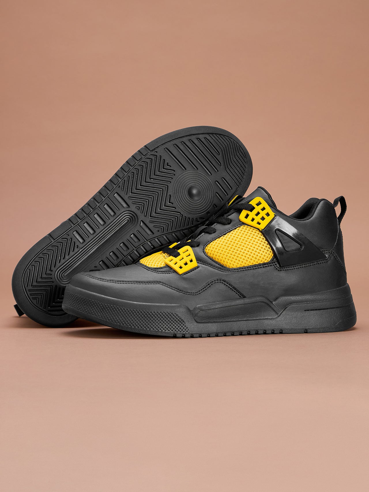 Avant Men's Felix Sneaker Shoes - Black / Yellow