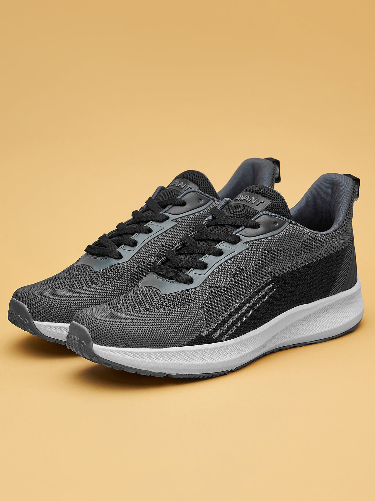 Avant Men's UltraBoom Running and Training shoes-D.Grey