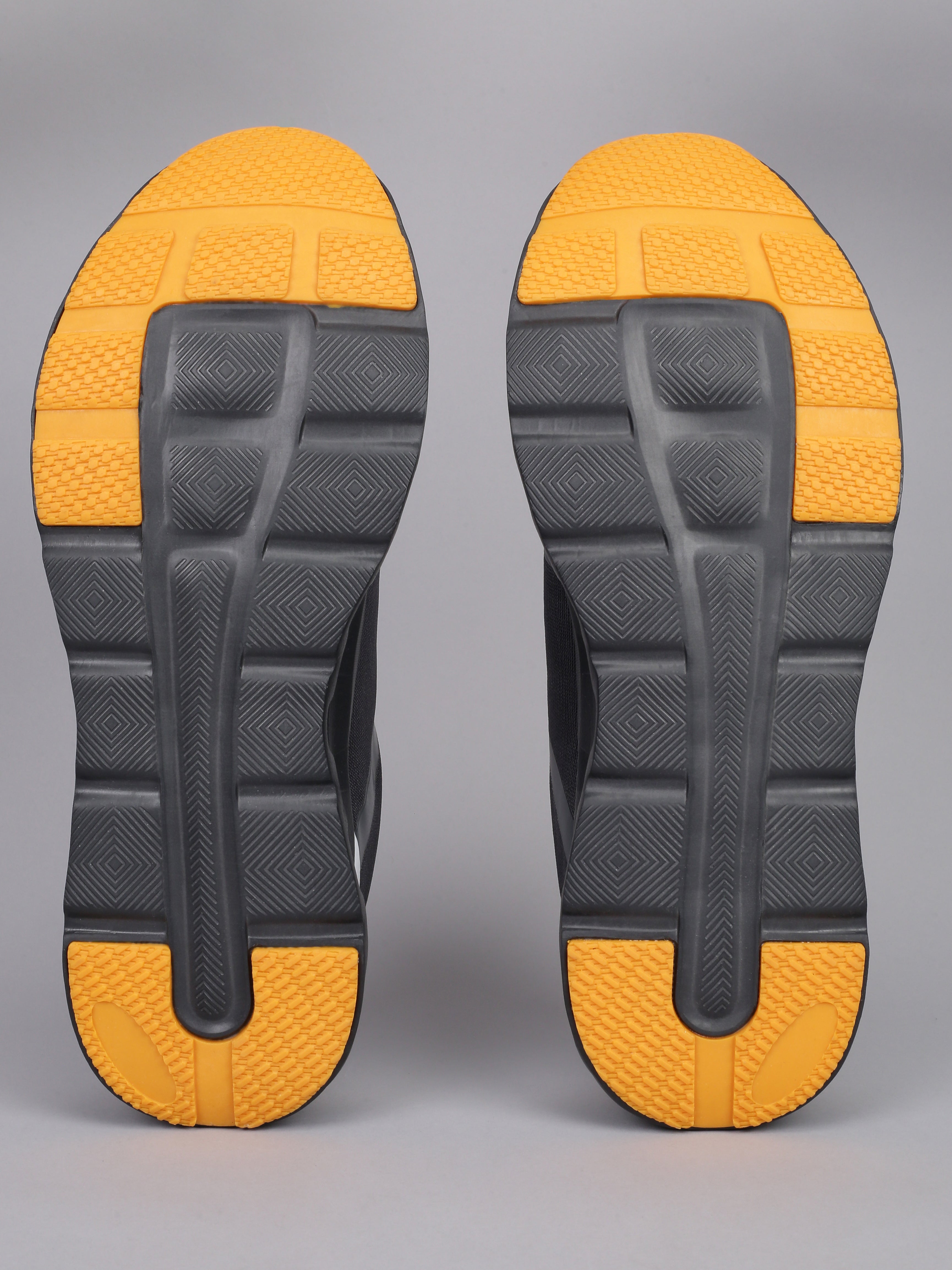 cult Men's JacquAir Sneaker Shoes - D.GREY