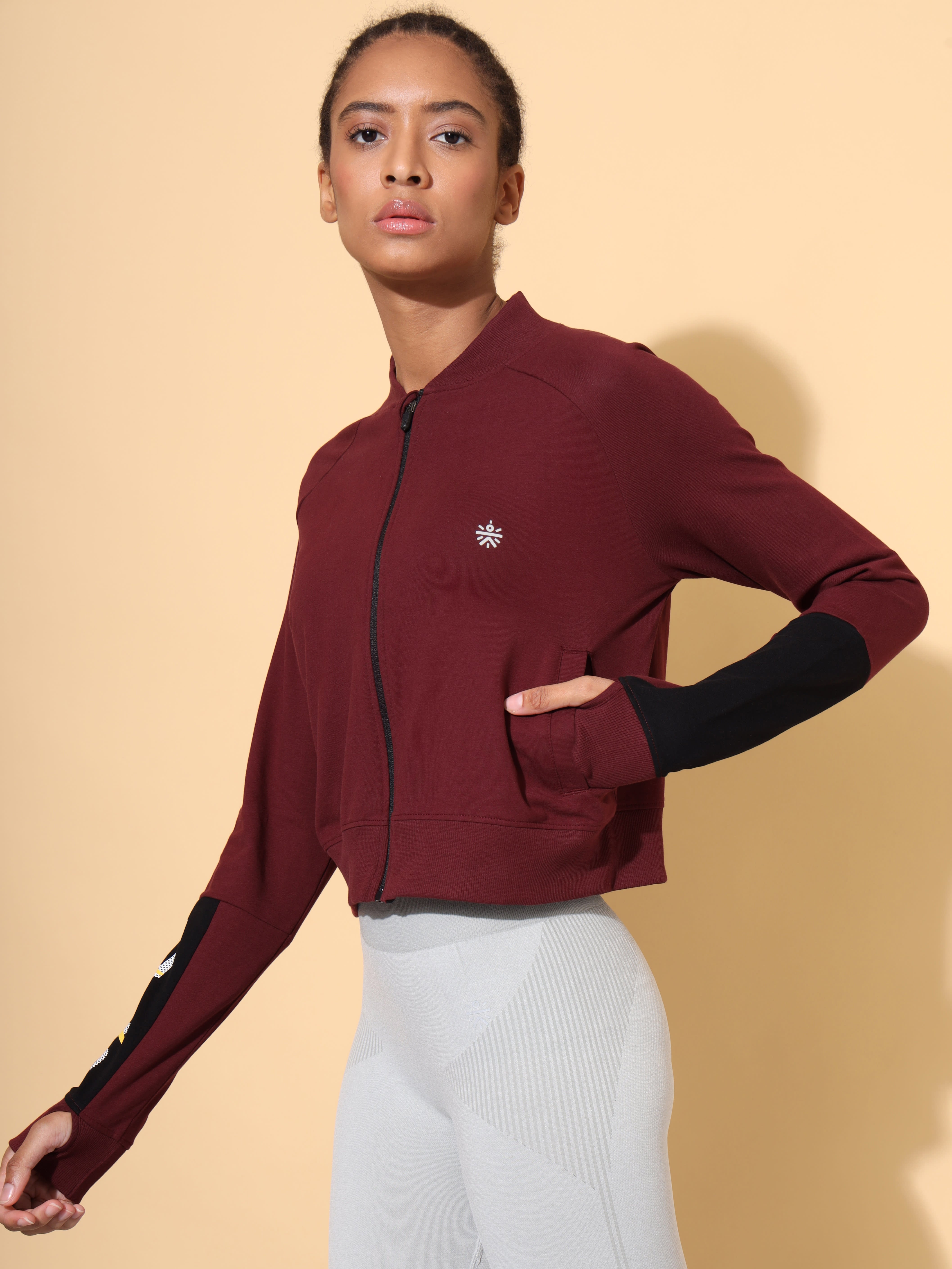 Layr Crop Lifestyle Sweatshirt