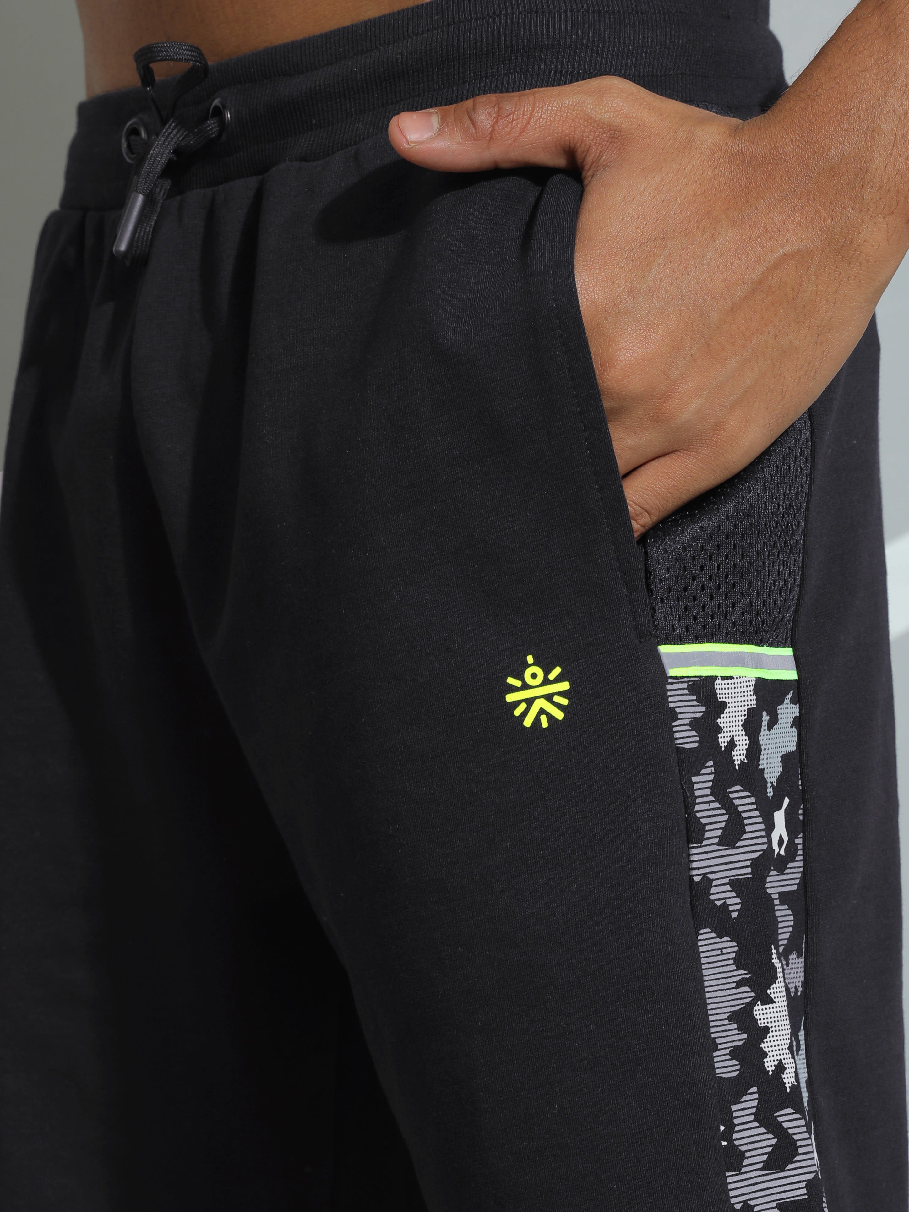 Digital Camo Active Shorts