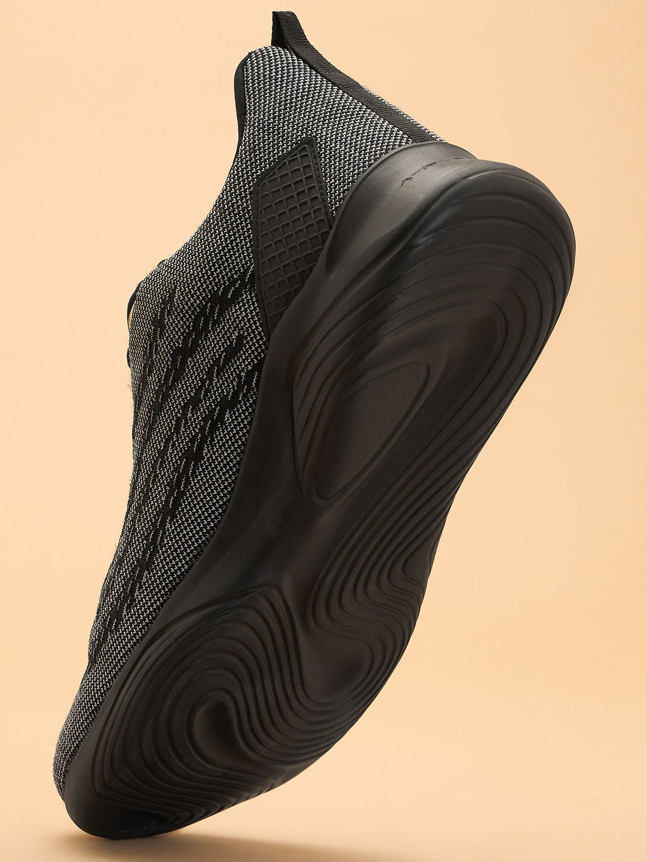 Avant Men's Vision Walking / Training shoes-Black